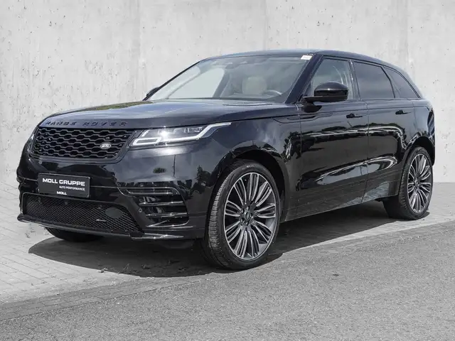 Land Rover Range Rover Velar view 2