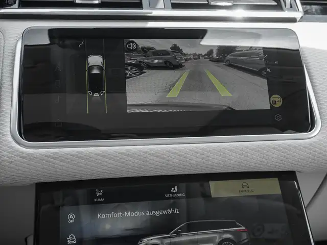 Land Rover Range Rover Velar view 14