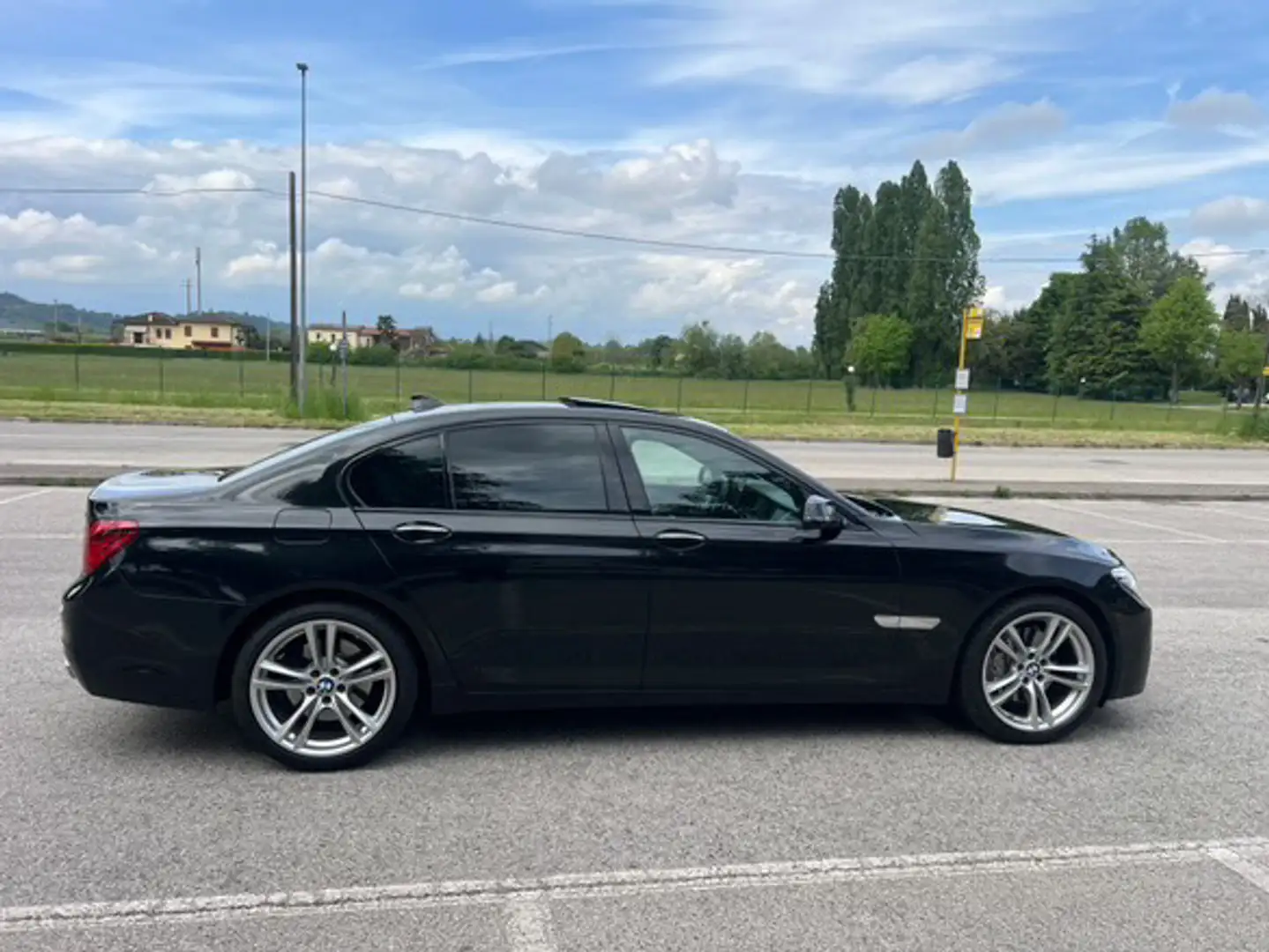 BMW 740 740d xdrive Eletta 313cv auto - 2