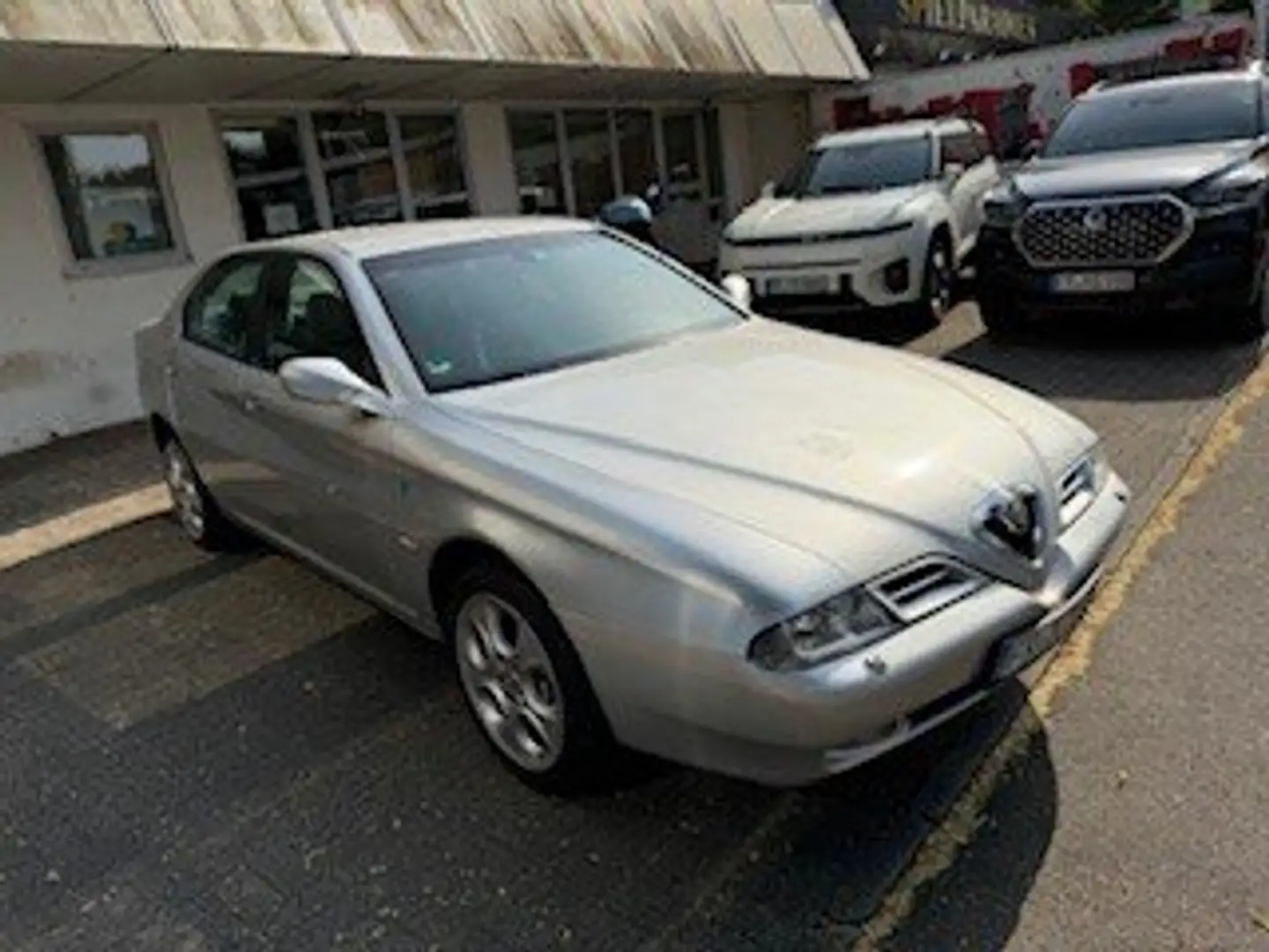 Alfa Romeo 166 3.0 V6 24V Distinctive Plateado - 1