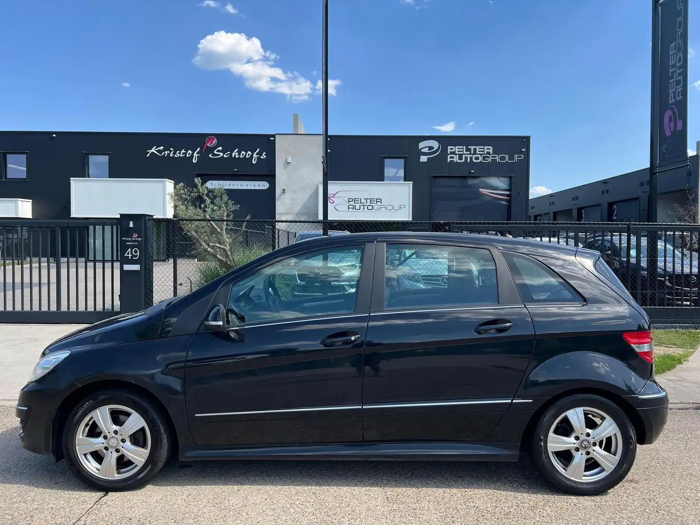 Mercedes-Benz B 180 CDI Automaat Gekeurd voor verkoop Zwart - 2