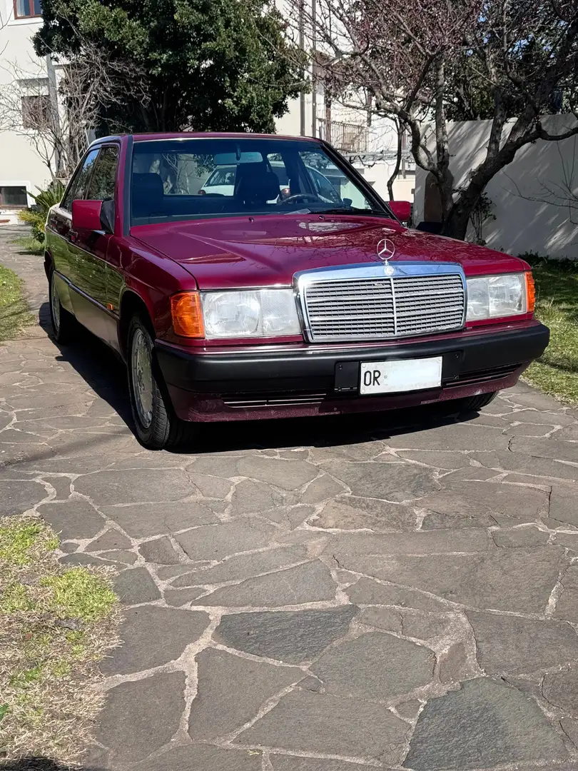 Mercedes-Benz 190 2.0 E 122cv - 1