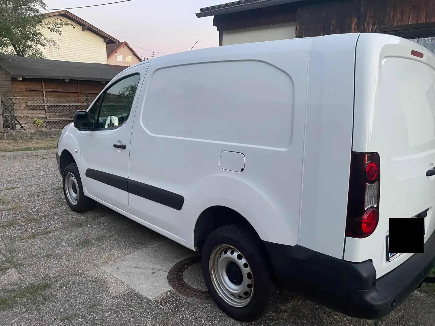 Peugeot Sonstige Partner Dangel 4x4 Weiß - 2
