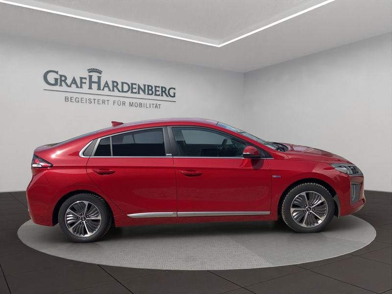 Hyundai IONIQ 1.6 GDI Plug-In Hybrid Style / Kamera / PDC — photo 7