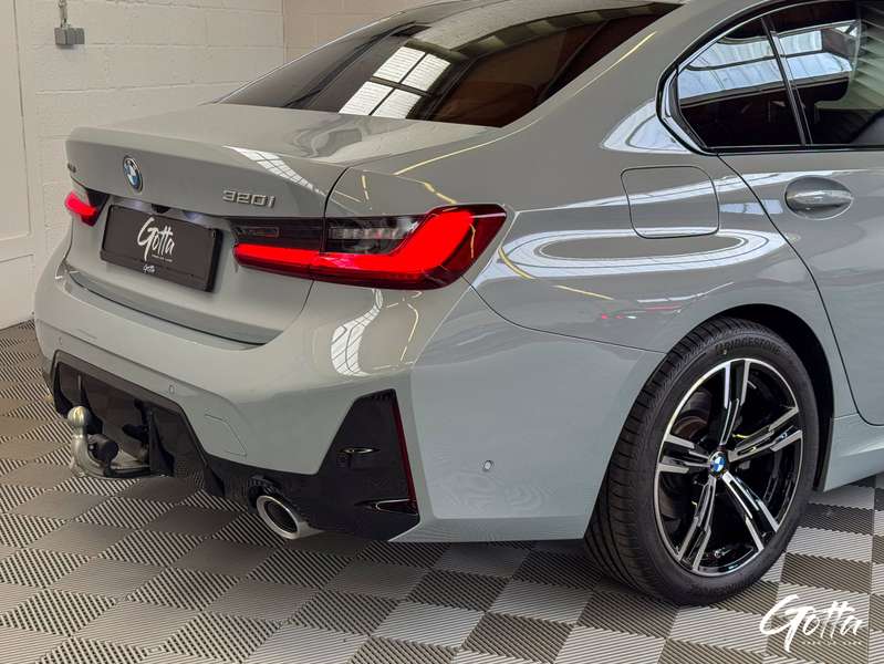 Photo du véhicule BMW 320