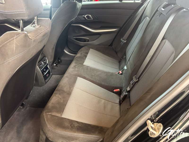 Photo du véhicule BMW 320