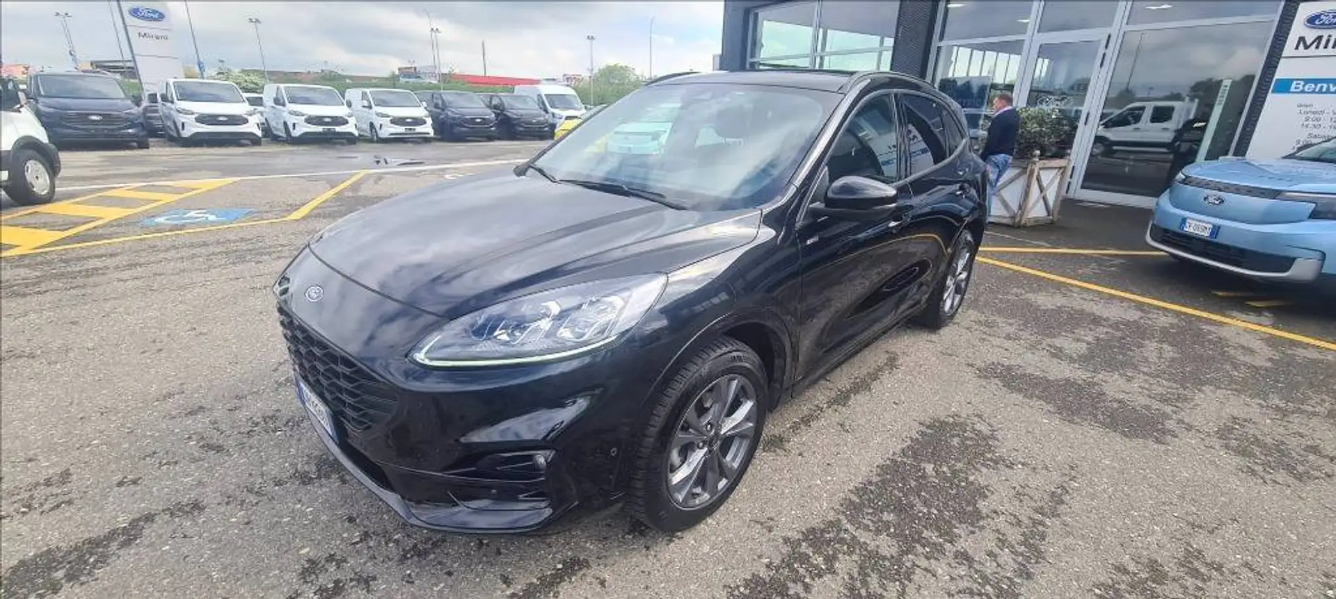 Ford Kuga 2.5 full hybrid ST-Line X awd 190cv cvt Noir - 1