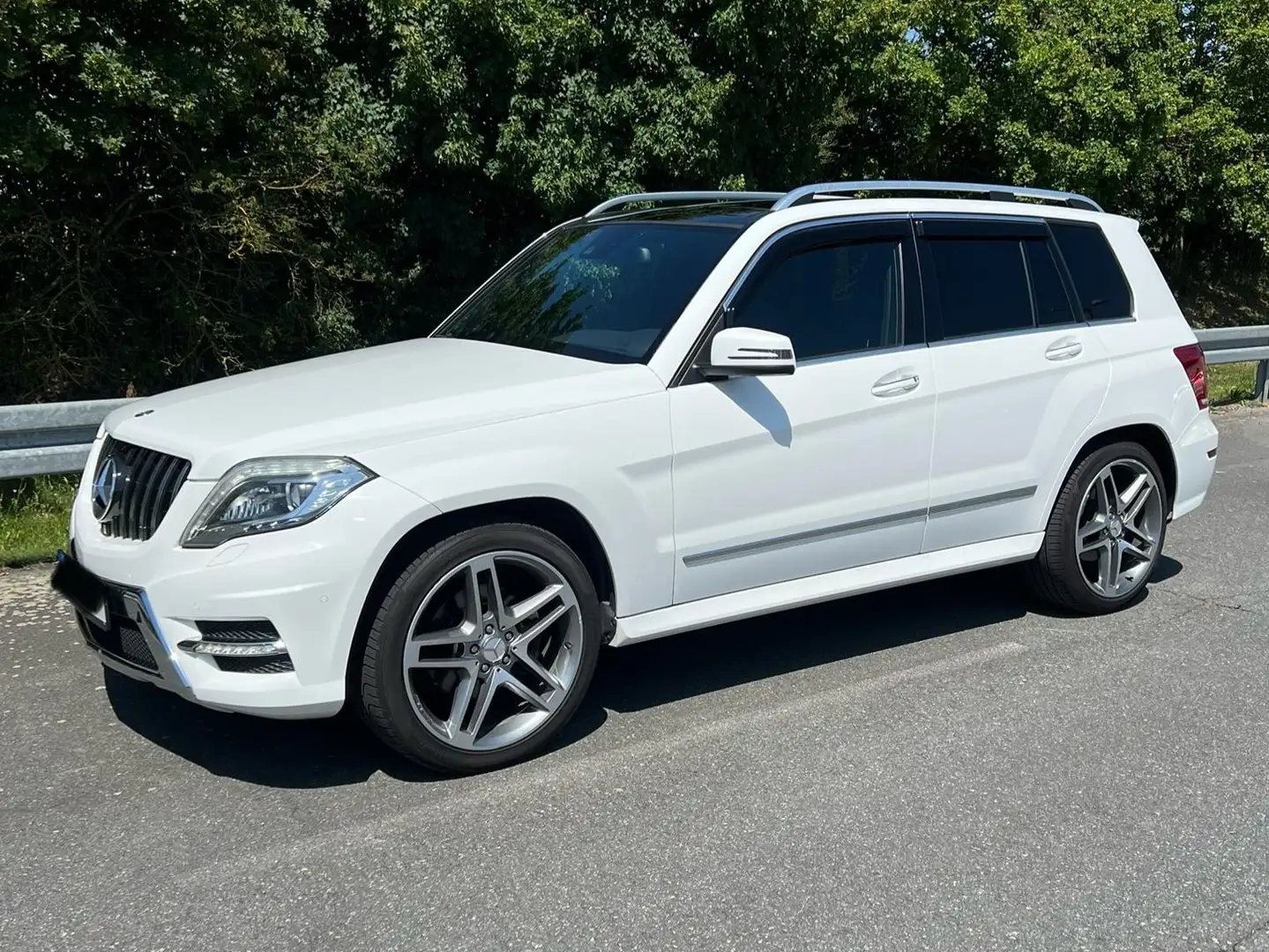 Mercedes-Benz GLK 350 4Matic AMG-Line Blanc - 1