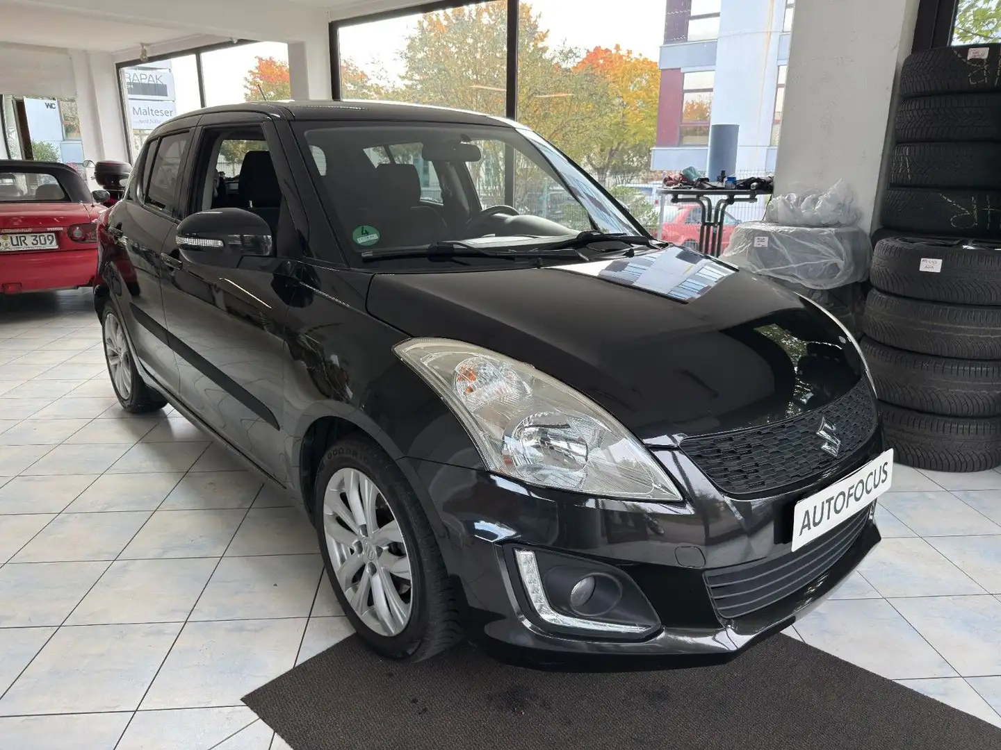 Suzuki Swift Comfort ECO+*Keyless Noir - 1