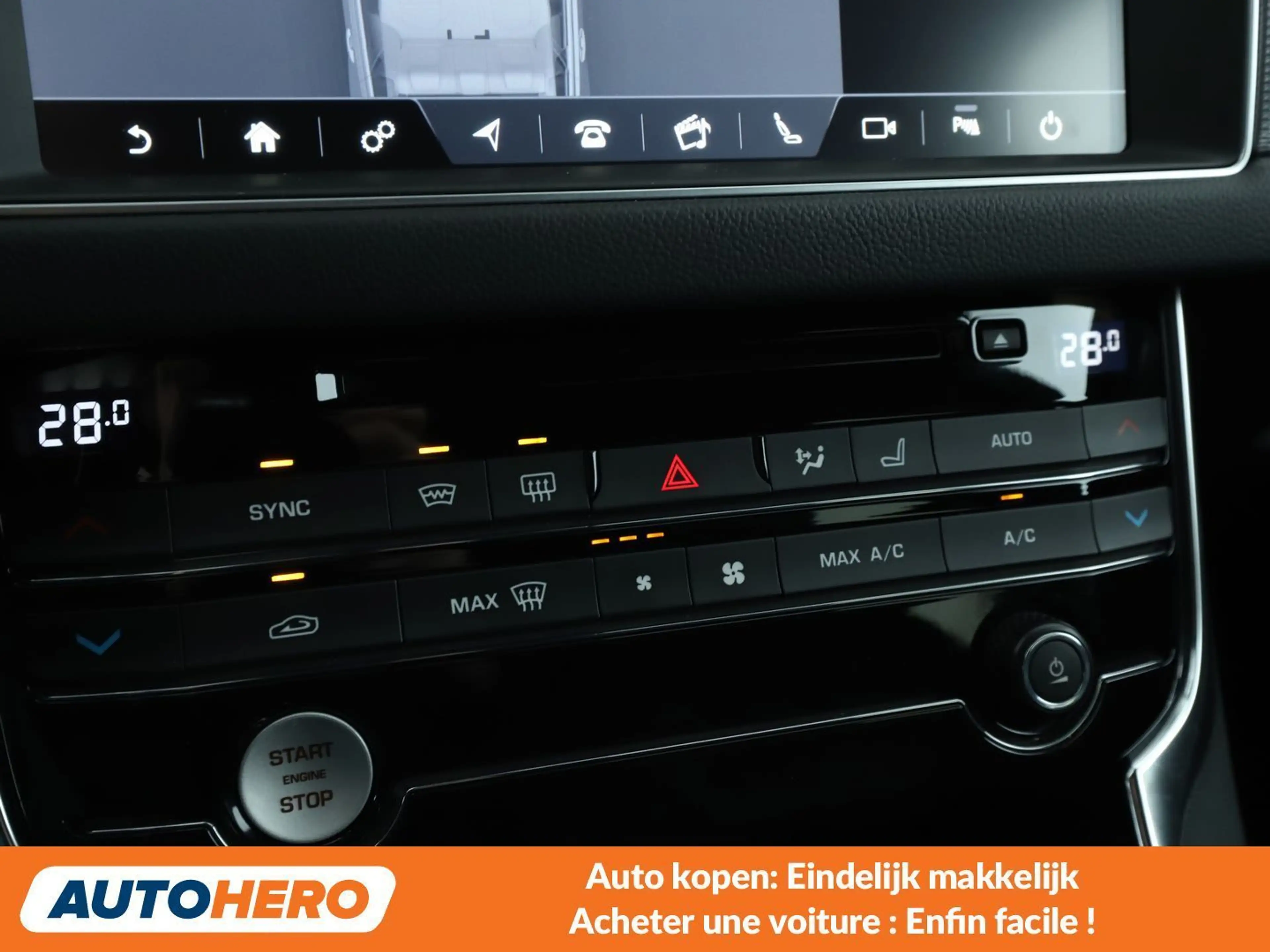 Jaguar XF 25d R-Sport AWD — photo 11