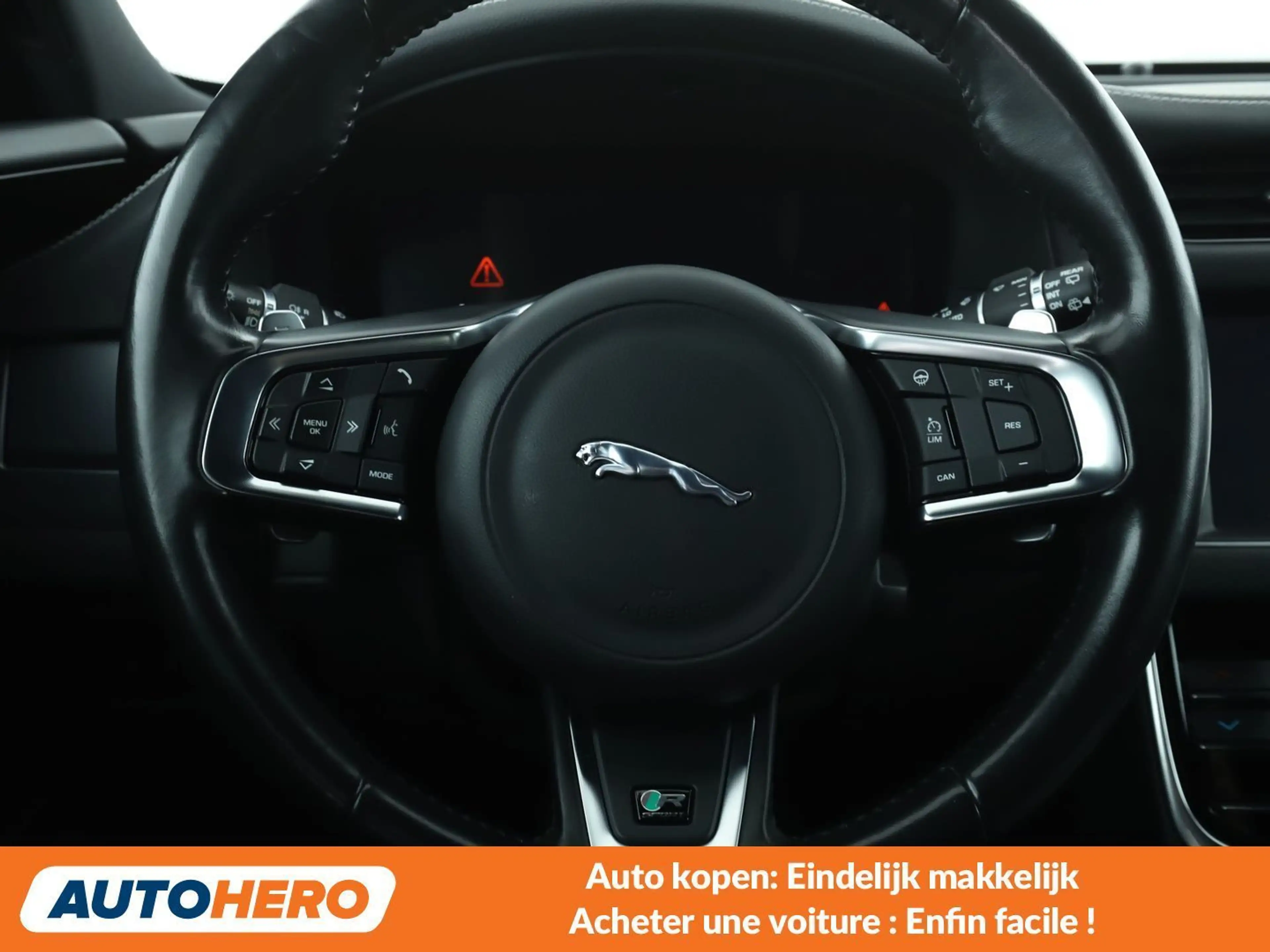 Jaguar XF 25d R-Sport AWD — photo 5