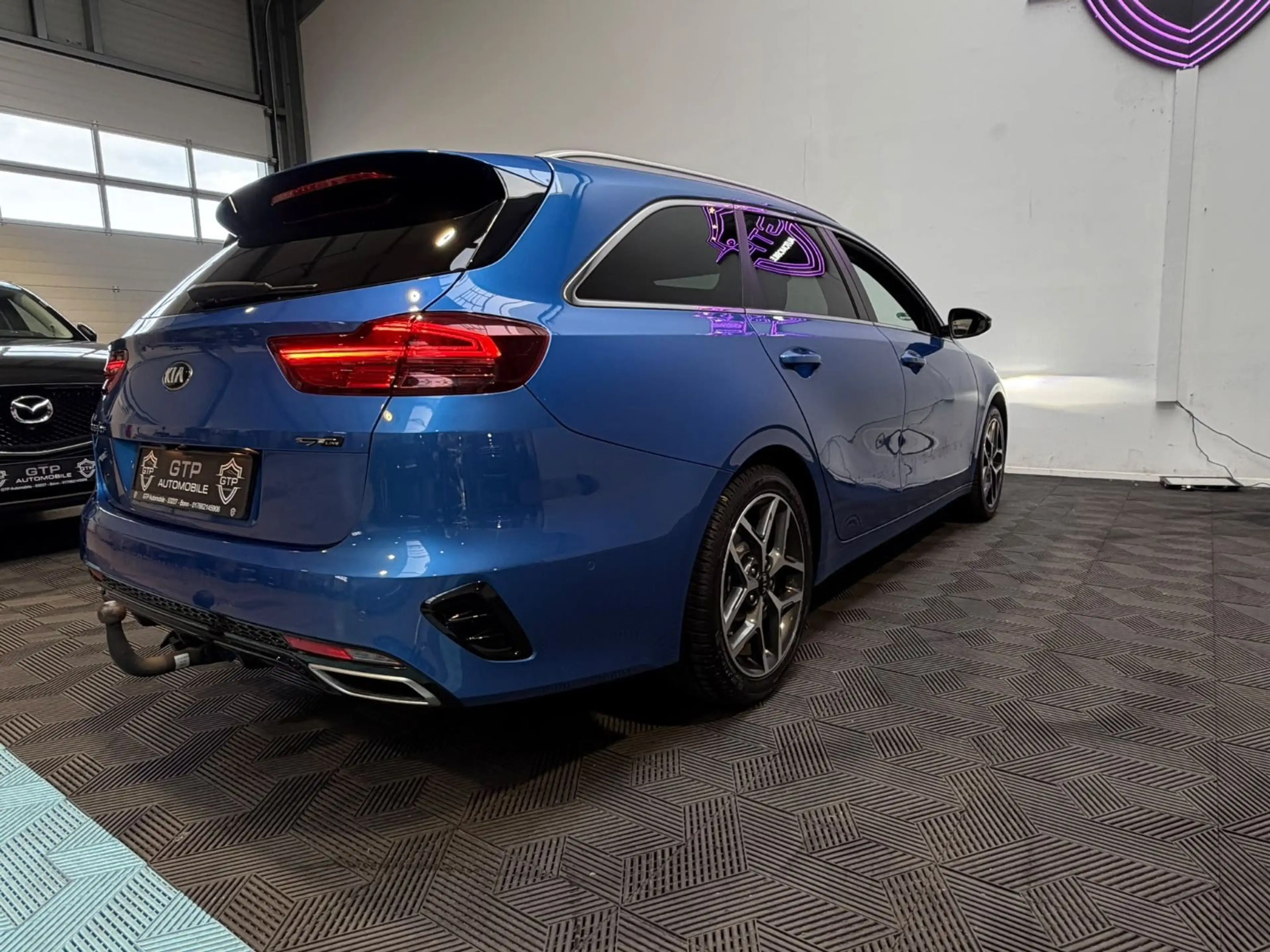 Kia Ceed / cee'd *Digi*TOT*AHK*LED*JBL*ACC*R.KAM* — photo 12