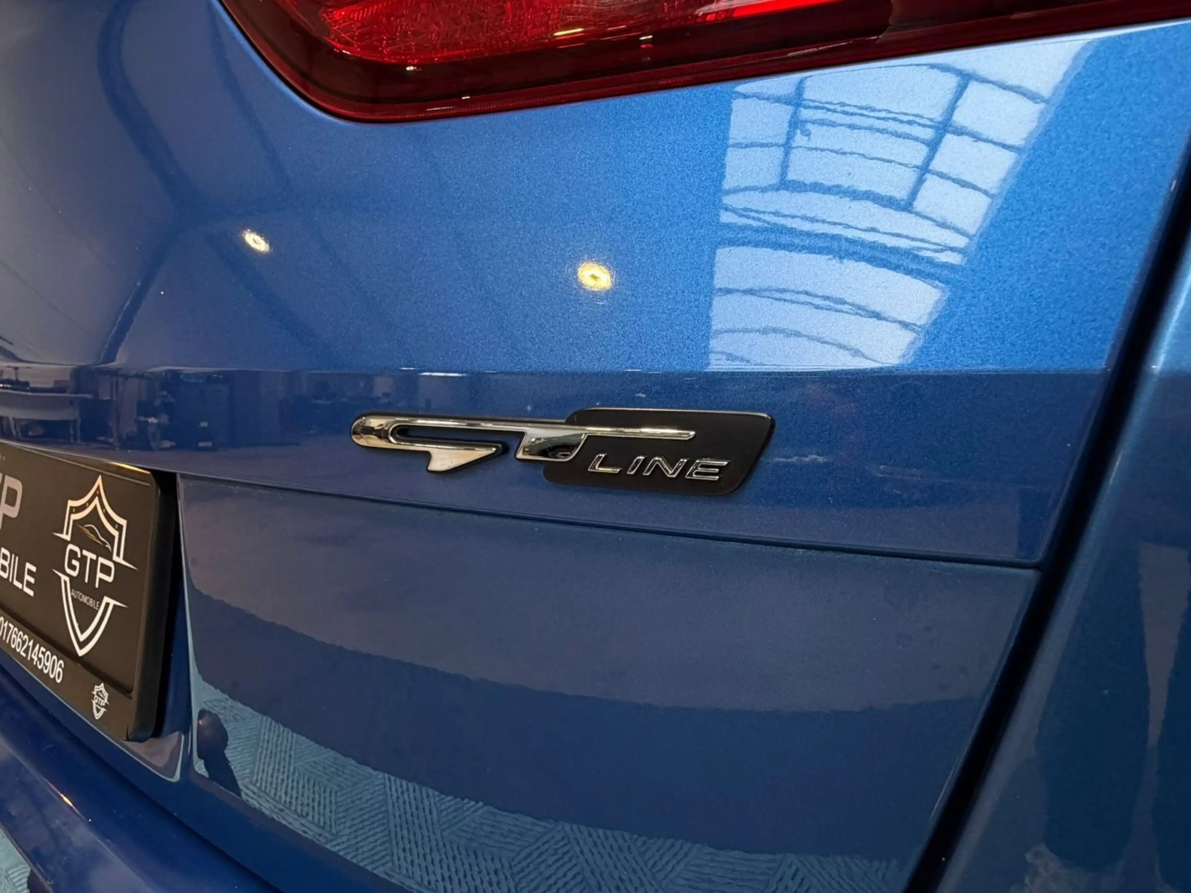 Kia Ceed / cee'd *Digi*TOT*AHK*LED*JBL*ACC*R.KAM* — photo 13