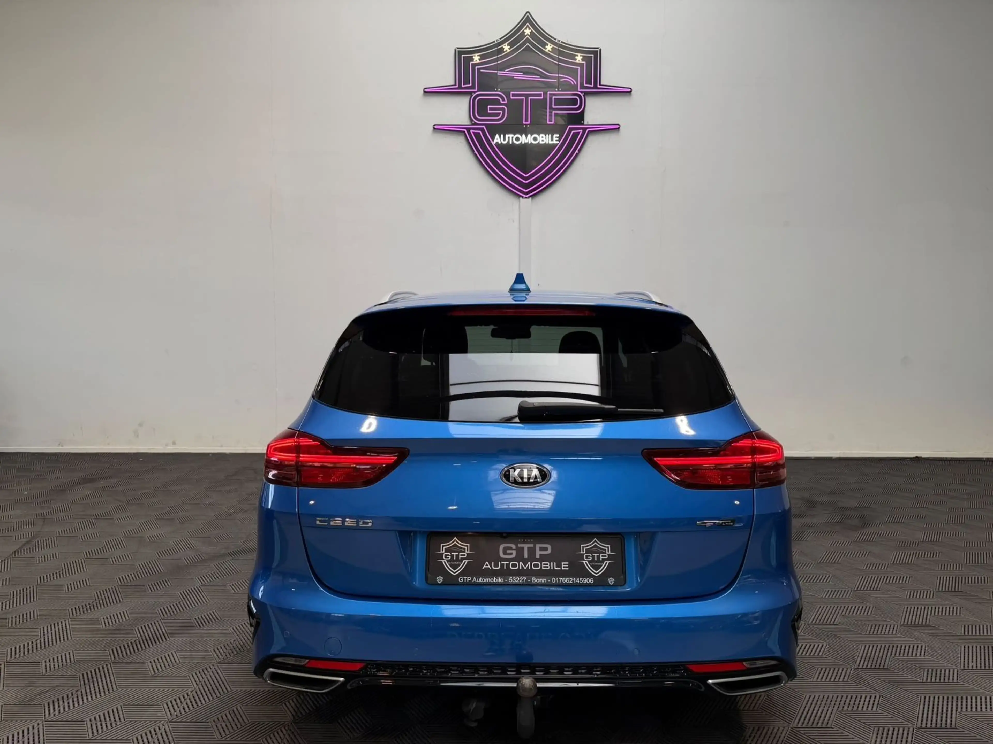 Kia Ceed / cee'd *Digi*TOT*AHK*LED*JBL*ACC*R.KAM* — photo 8