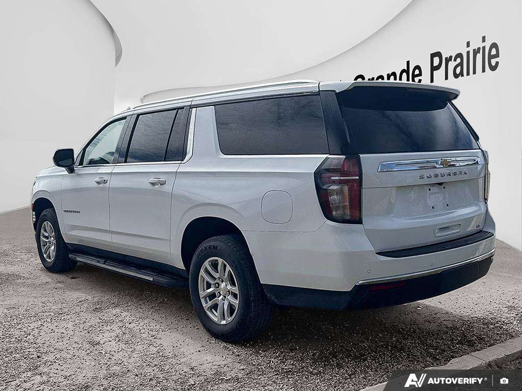 2024 Chevrolet Suburban LT — снимка 1