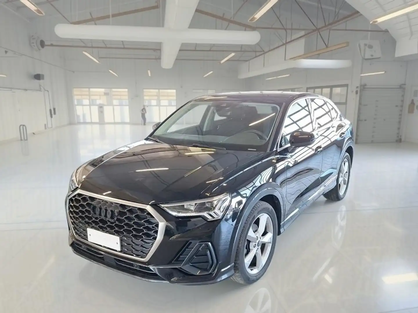 Audi Q3 SPORTBACK 35 TDI S tronic Business Plus - 1