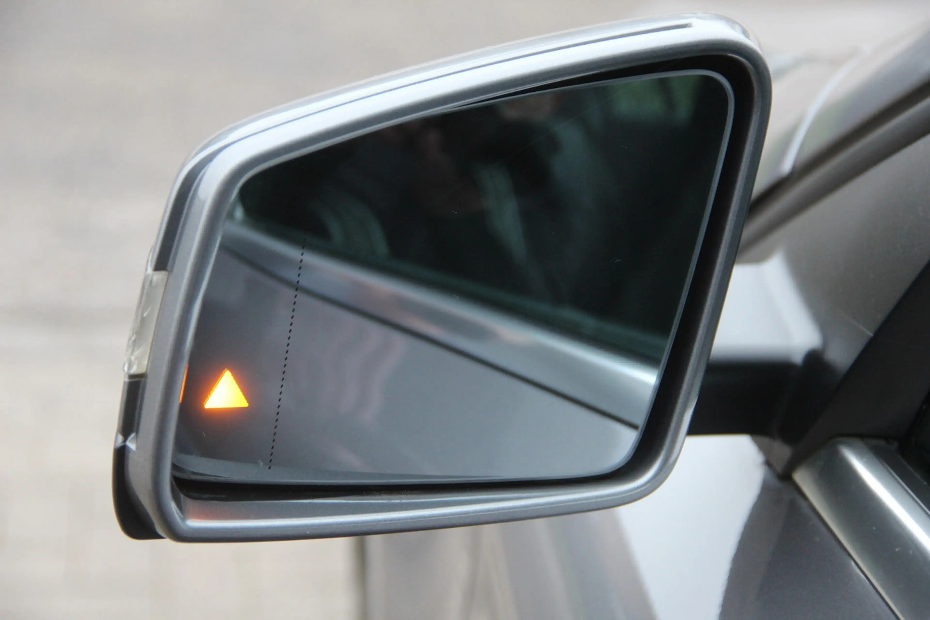 Mercedes-Benz GLA 220 4MATIC AMG Line | Navi | Dodehoekassist | LED | El — photo 4