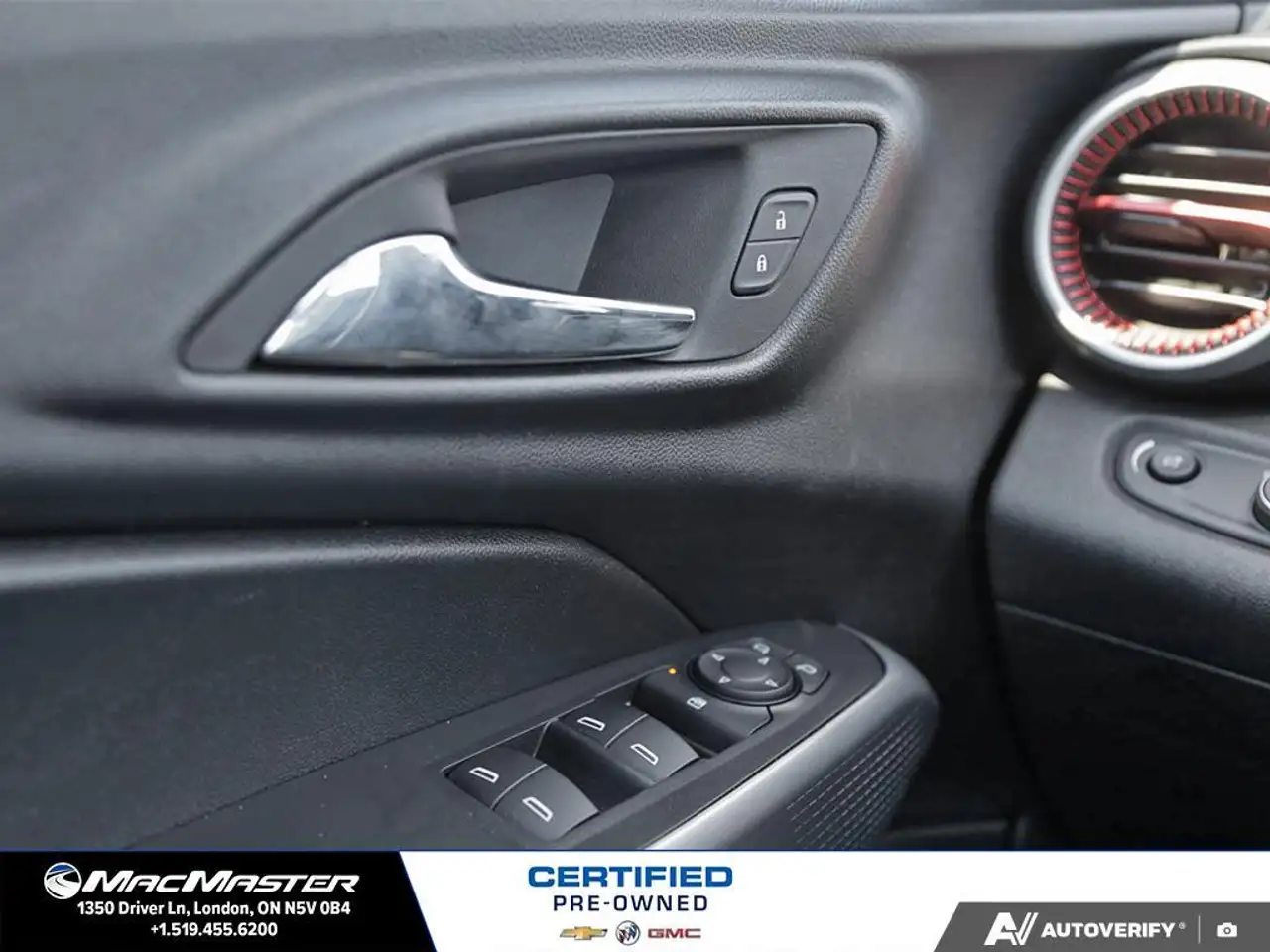 Chevrolet Trax снимка Chevrolet Trax