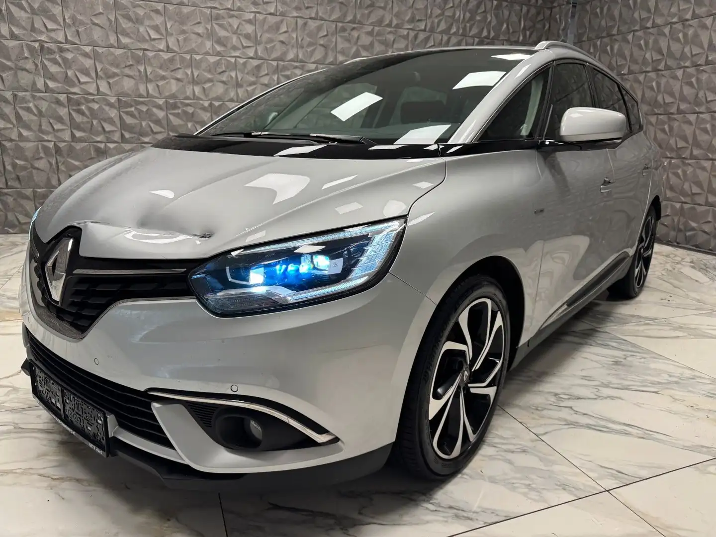 Renault Grand Scenic Scenic IV Grand BOSE Edition * Voll Fahrbereit * Grau - 1