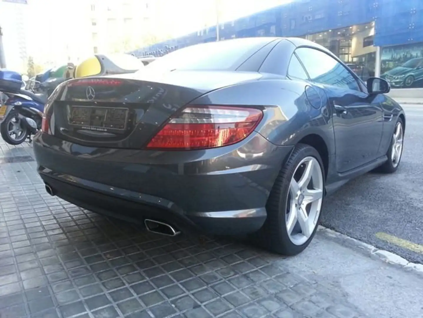 Mercedes-Benz SLK 250 BE AMG Gris - 2