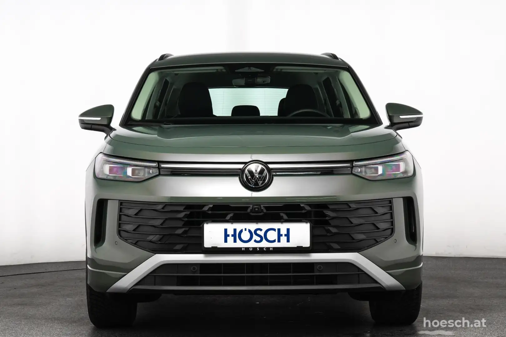 Volkswagen Tayron eTSI Life 7-SITZE HD-MATRIX 360° ASSISTENZ -41% Grün - 2
