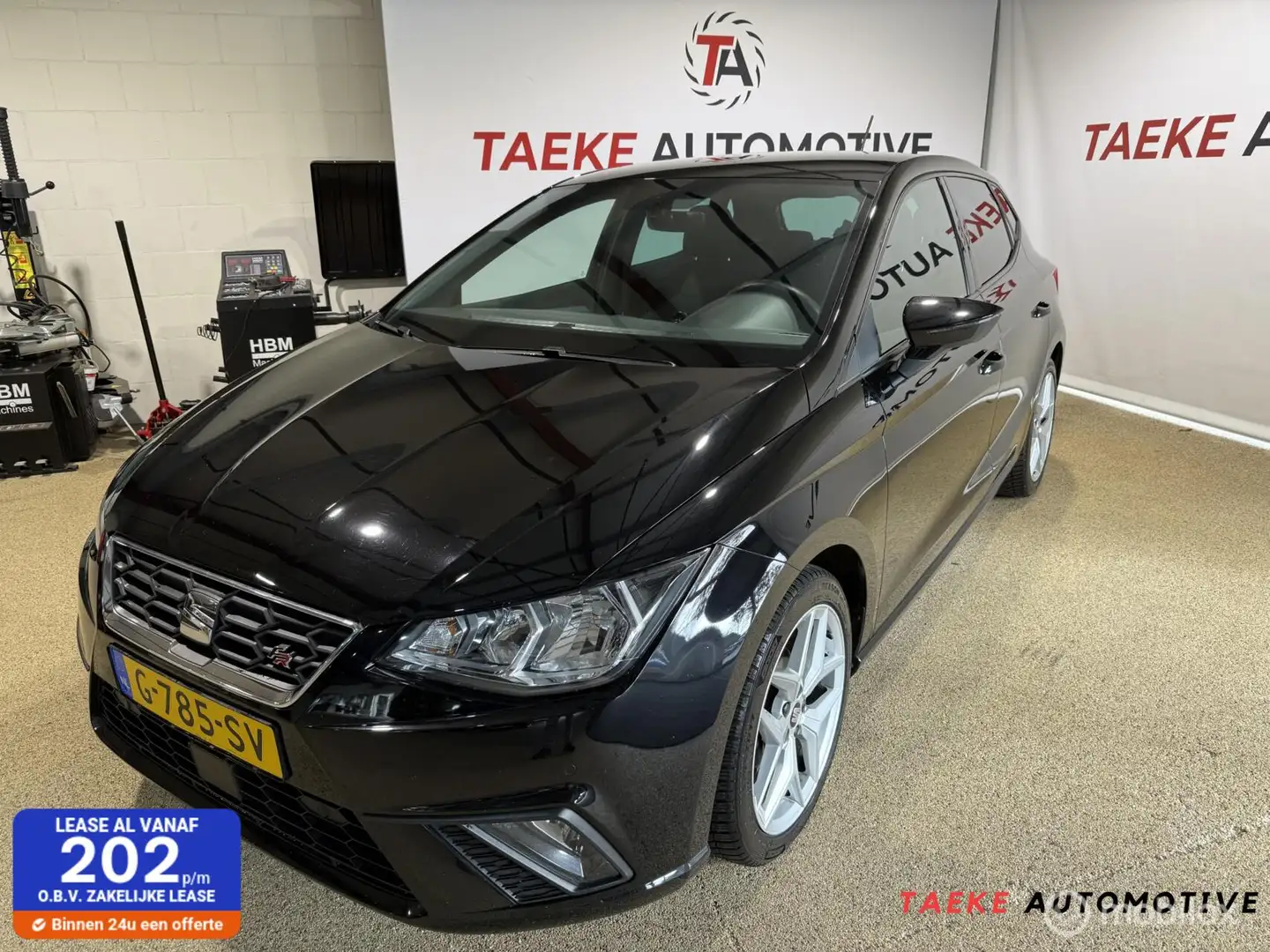 SEAT Ibiza 1.0 TSI FR Business Intense Clima/Cruise/Carplay Zwart - 1