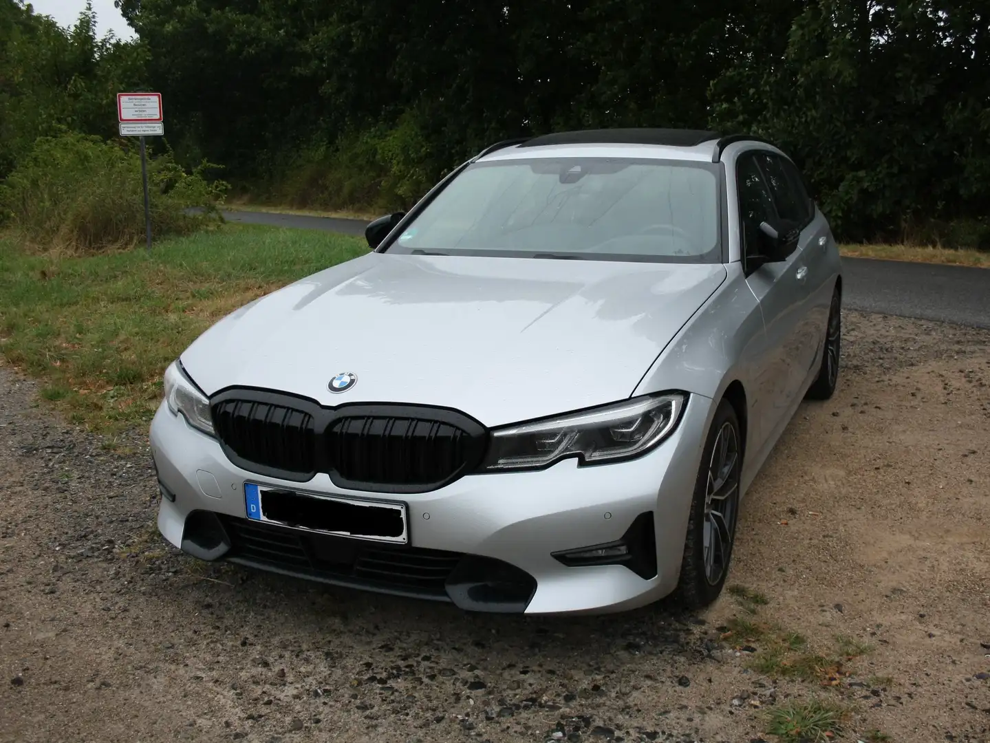 BMW 330 330i Touring Aut. Sport Line Silber - 1