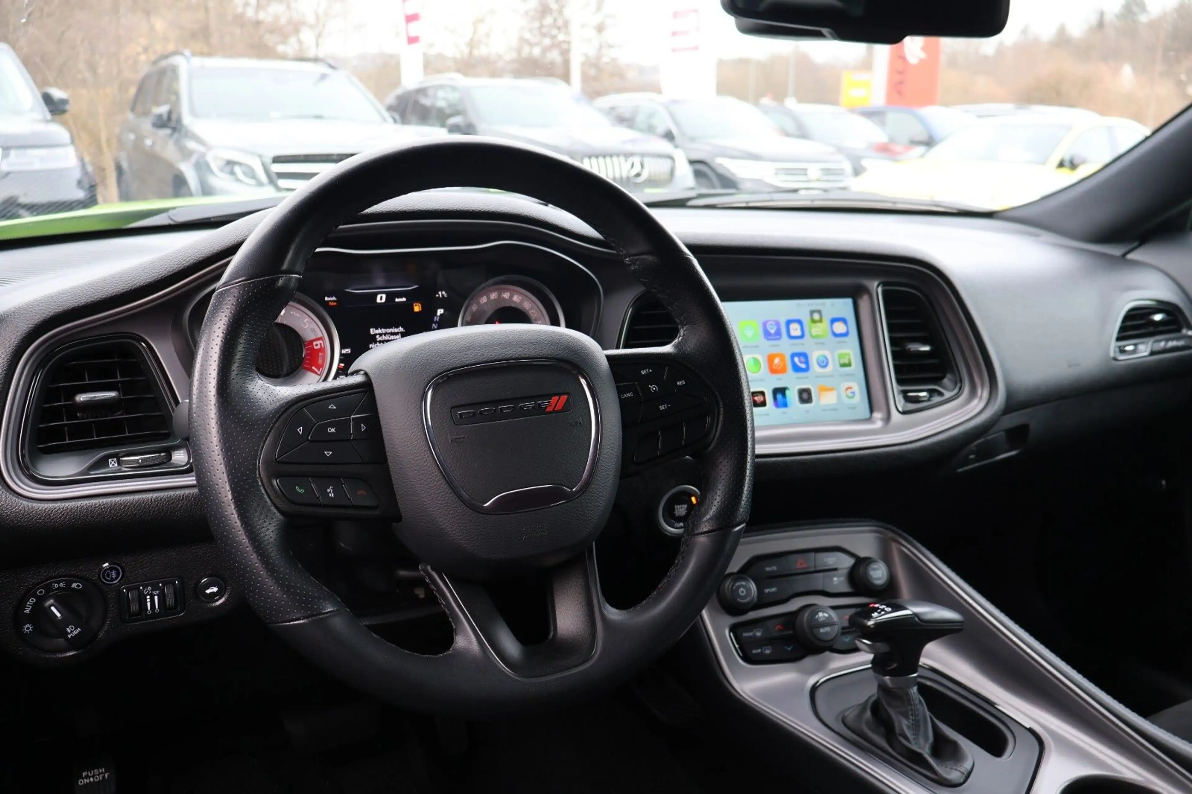 Dodge Challenger 3.6L SXT /ALPINE/RÜCKFAHRKAMERA/PDC — photo 10