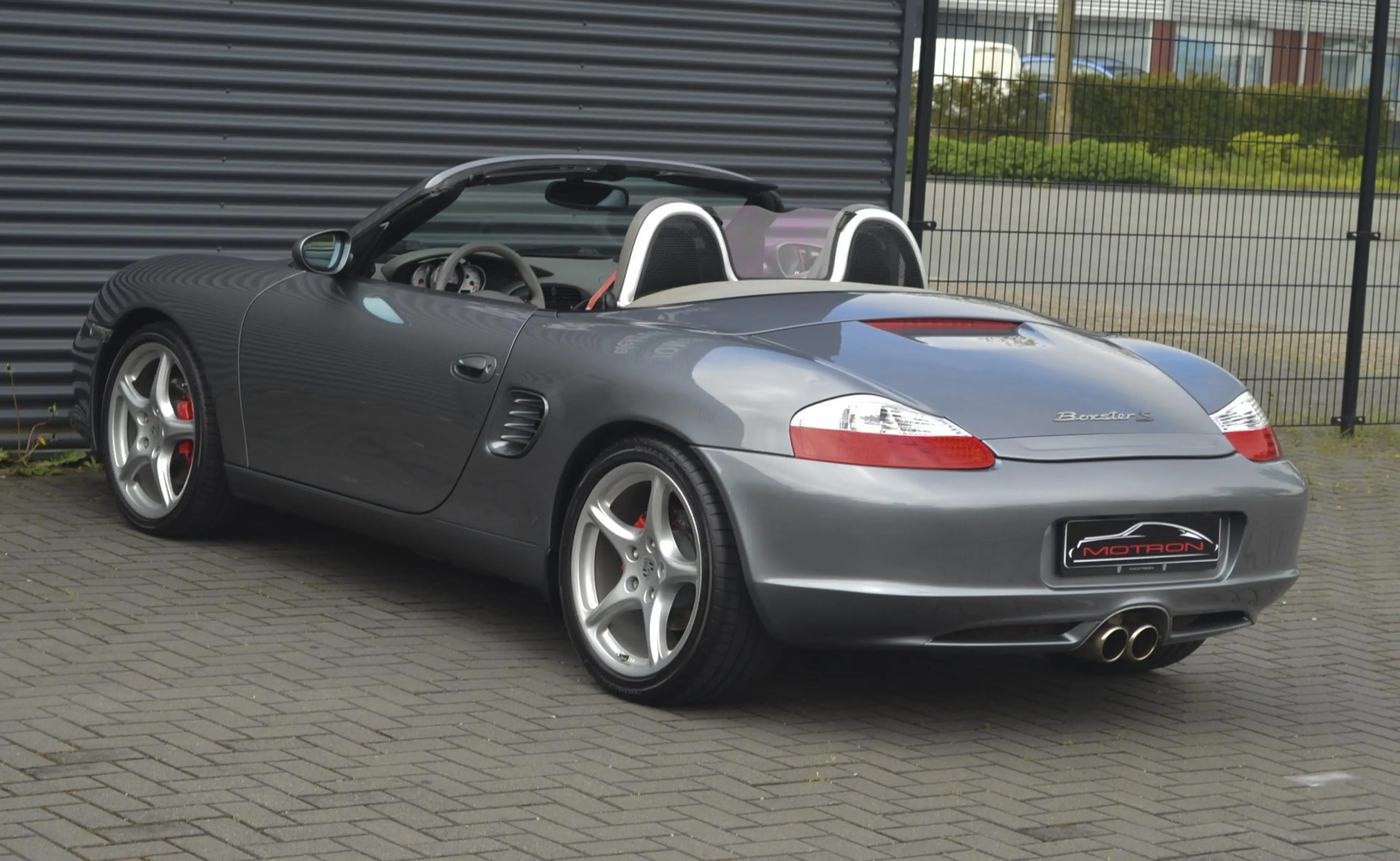 Porsche Boxster 986 S 3.2 — photo 7