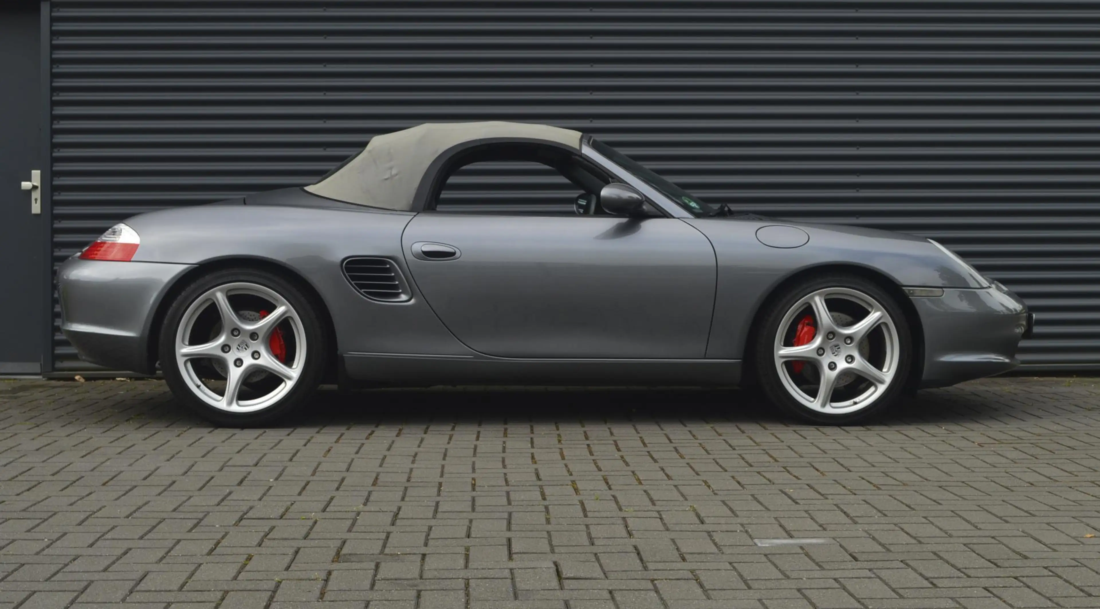 Porsche Boxster 986 S 3.2 — photo 14