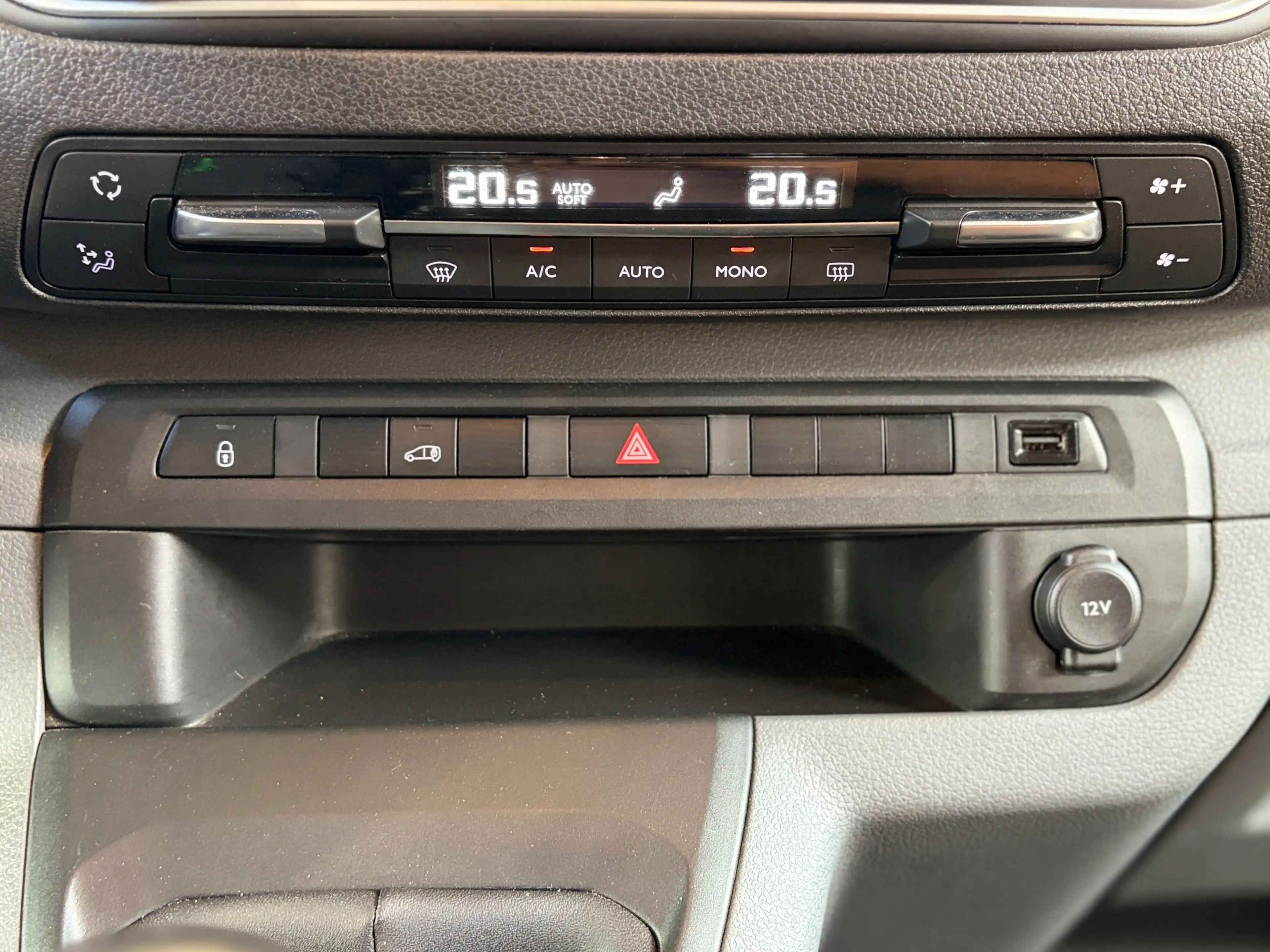 Citroen Jumpy 2.0 HDi — photo 10