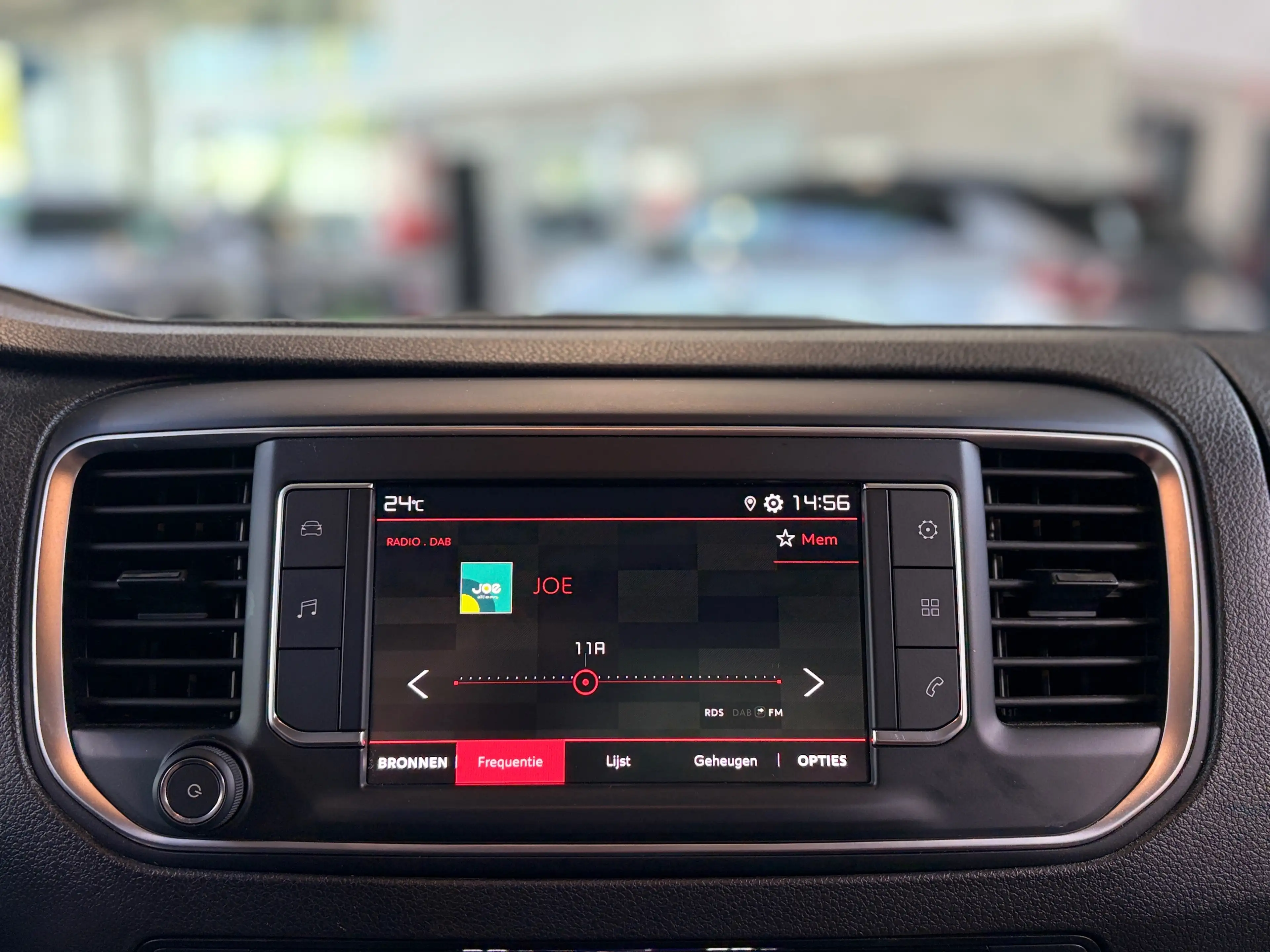 Citroen Jumpy 2.0 HDi — photo 11