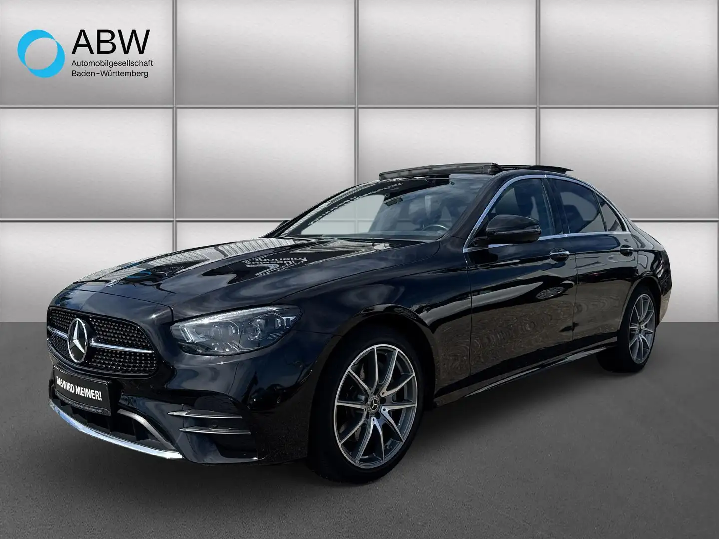 Mercedes-Benz E 220 d 9G-TRONIC AMG Line Pano Multibeam LED Burmester Schwarz - 1