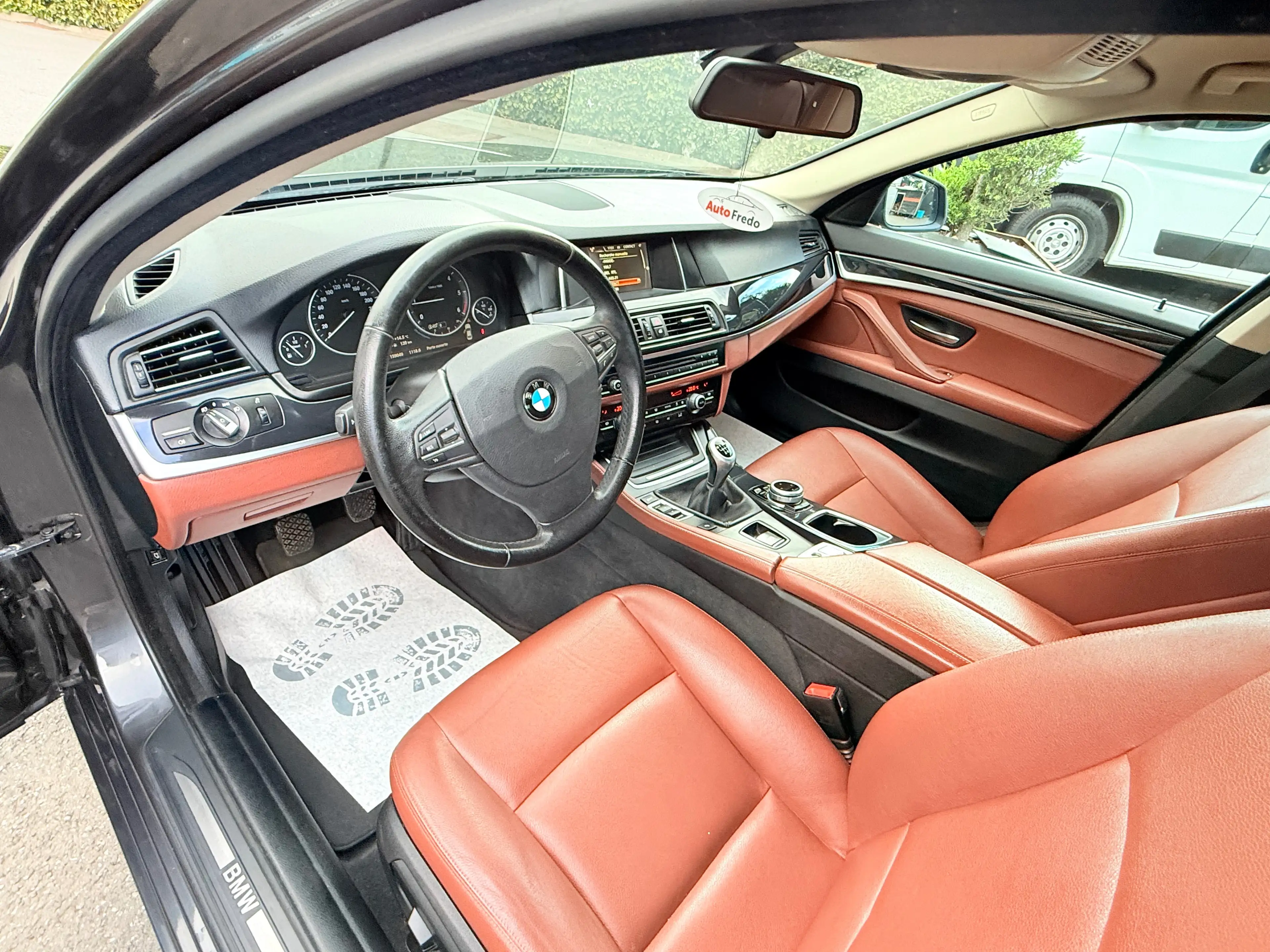 BMW 518 D * Garantie 1 an */* Tres belle etat */* — photo 15