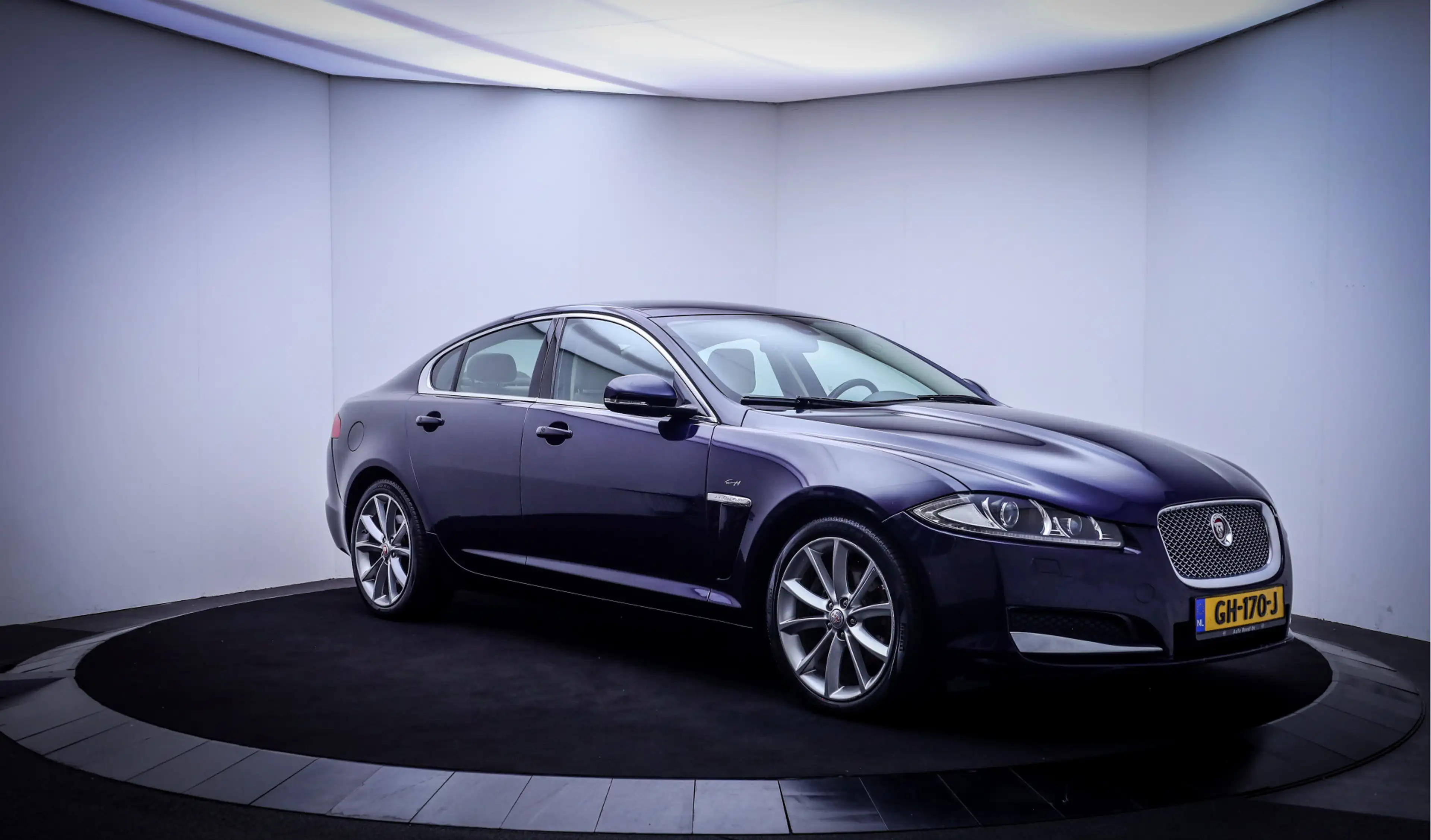 Jaguar XF 2.0 XENON | CAMERA | STOELVERW | KEYLESS | NAVI | — photo 3