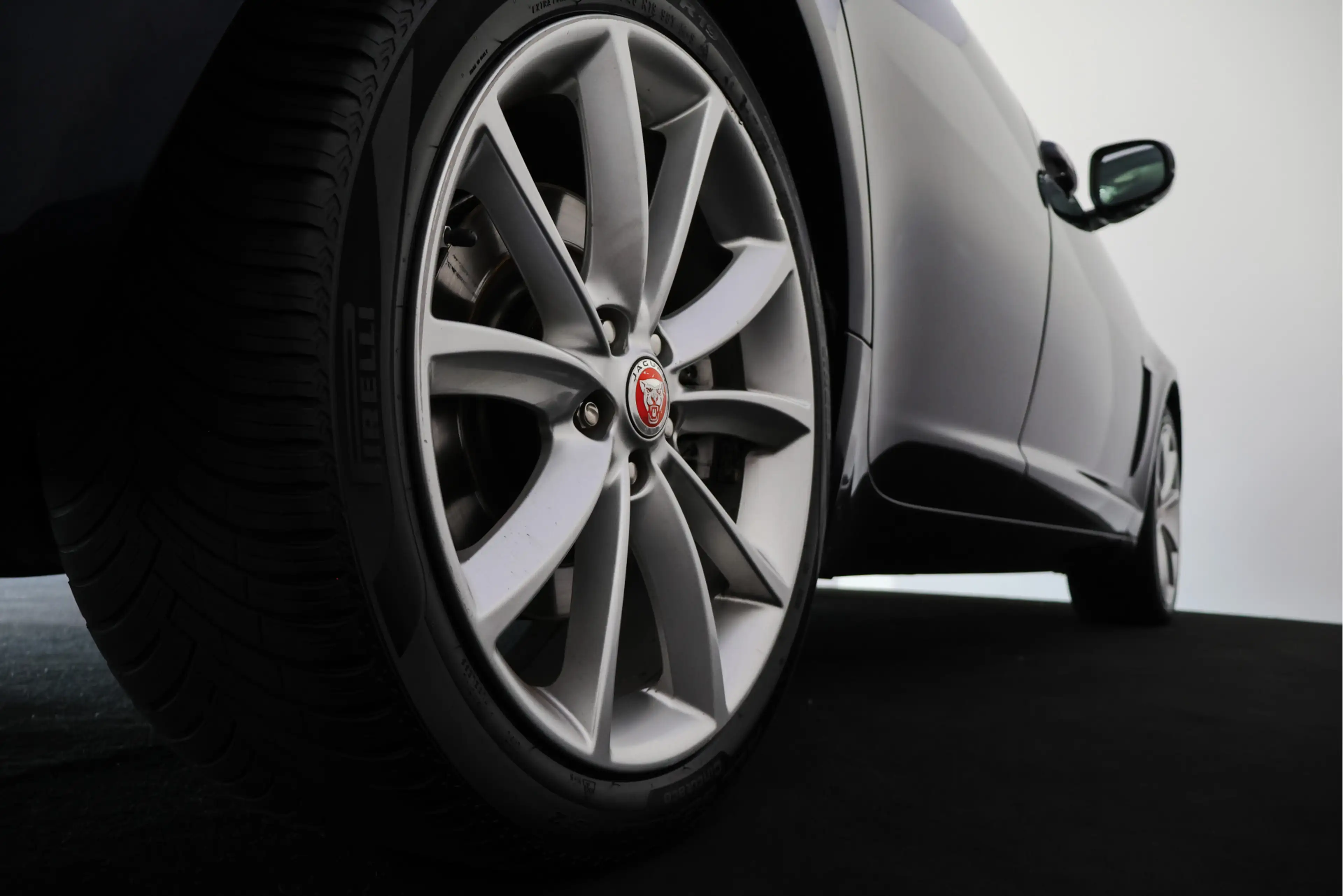 Jaguar XF 2.0 XENON | CAMERA | STOELVERW | KEYLESS | NAVI | — photo 14