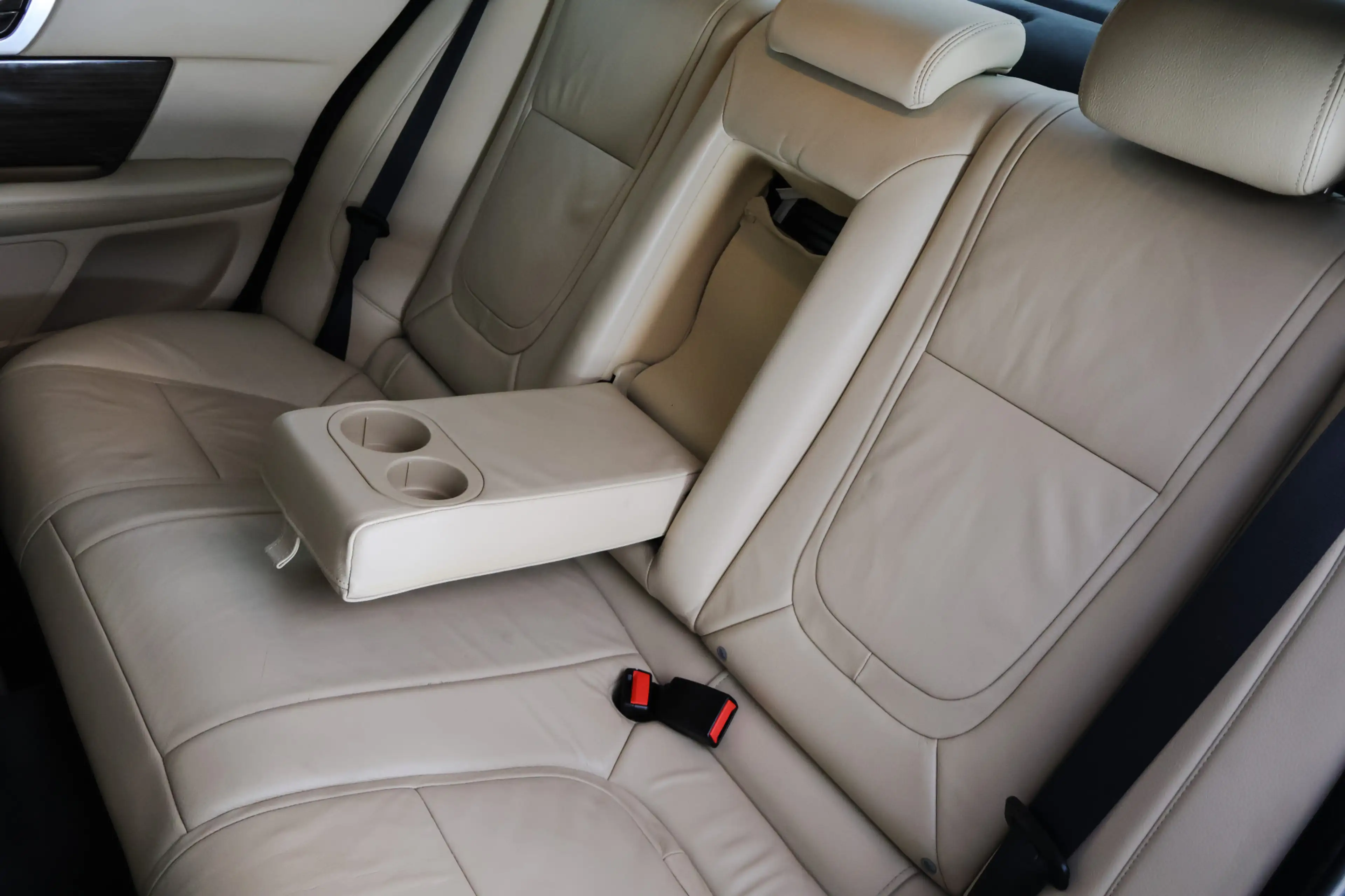 Jaguar XF 2.0 XENON | CAMERA | STOELVERW | KEYLESS | NAVI | — photo 12
