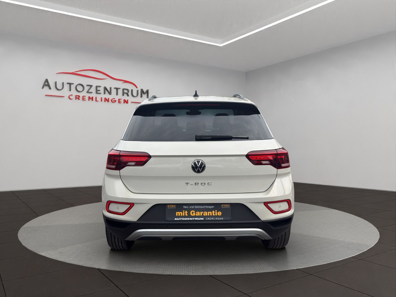 Volkswagen T-Roc 2.0 TDI DSG Life CAM NAVI ACC VICO PARKLEN — photo 6