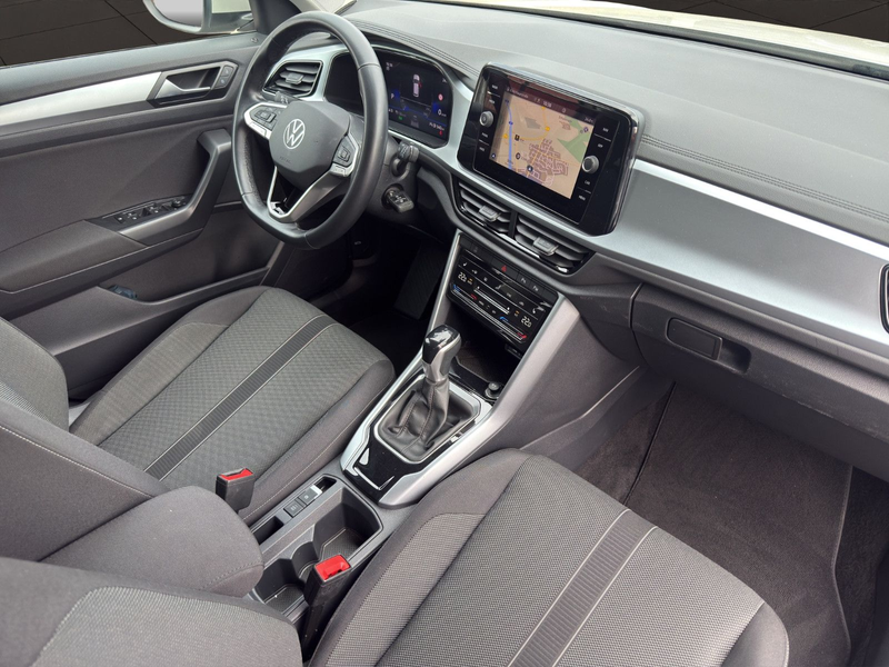 Volkswagen T-Roc 2.0 TDI DSG Life CAM NAVI ACC VICO PARKLEN — photo 13