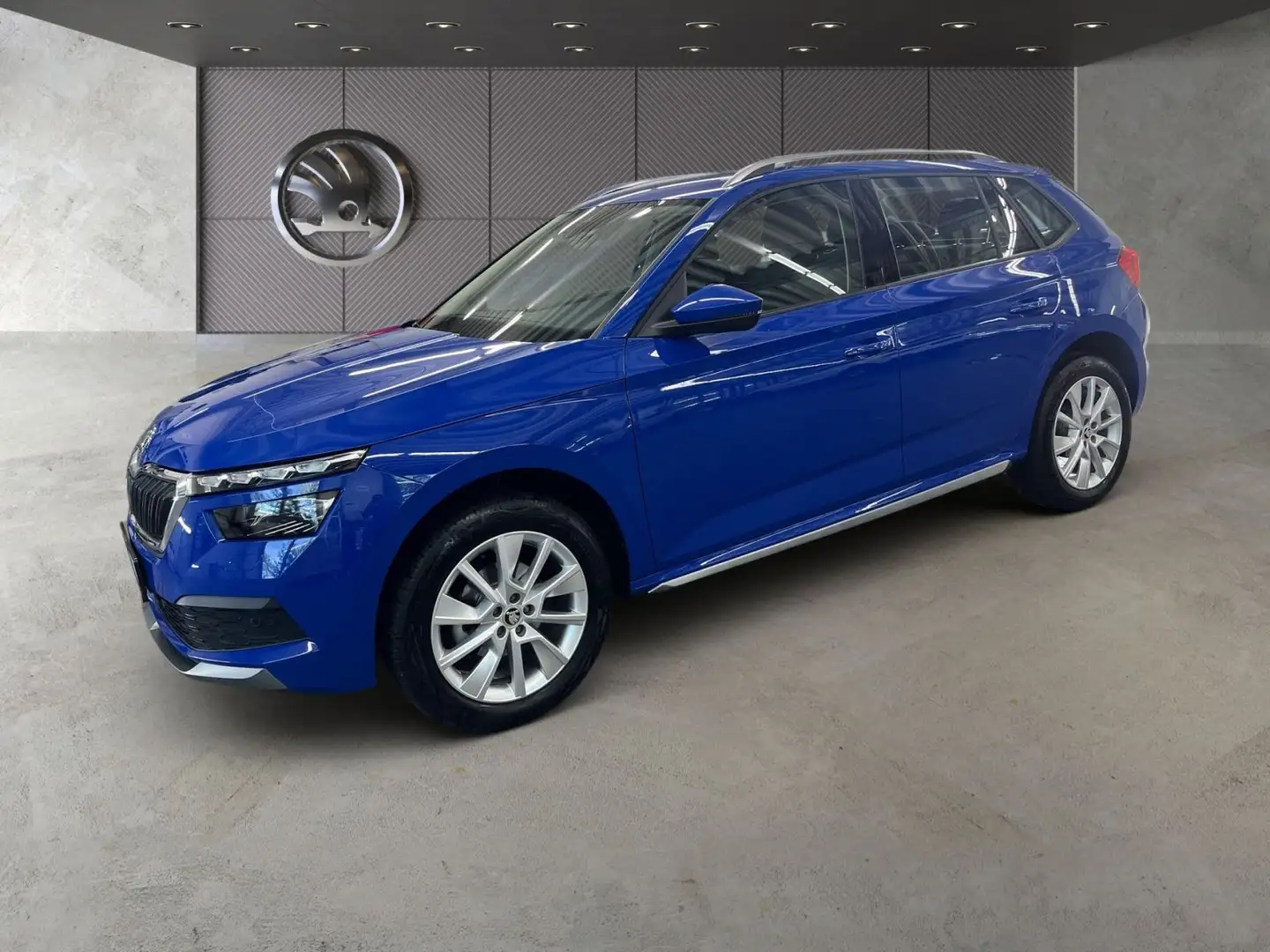 Skoda Kamiq 1.5 TSI DSG Style AHK Sitzheizug Spurhalte Blau - 2