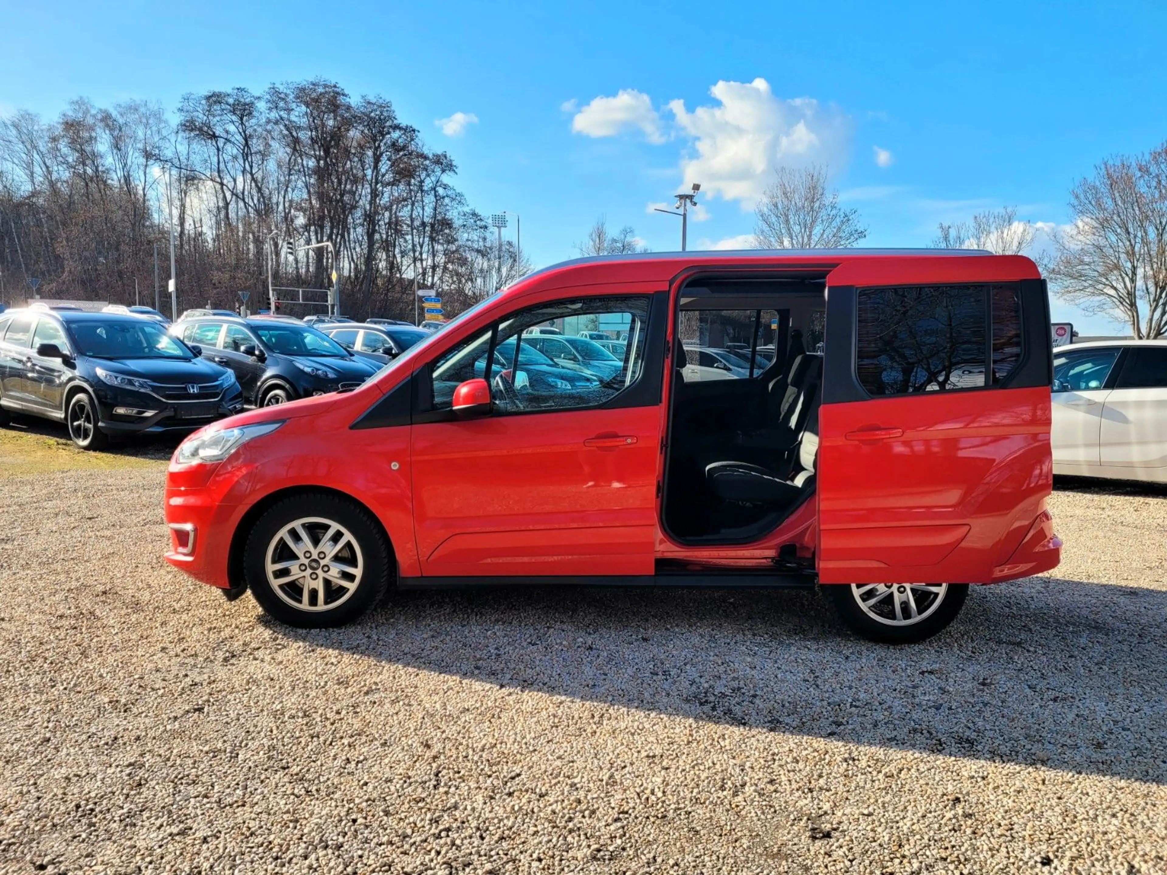 Ford Tourneo Connect Titanium*Pano*R-CAM*LMF*PDC*TÜV* — photo 3