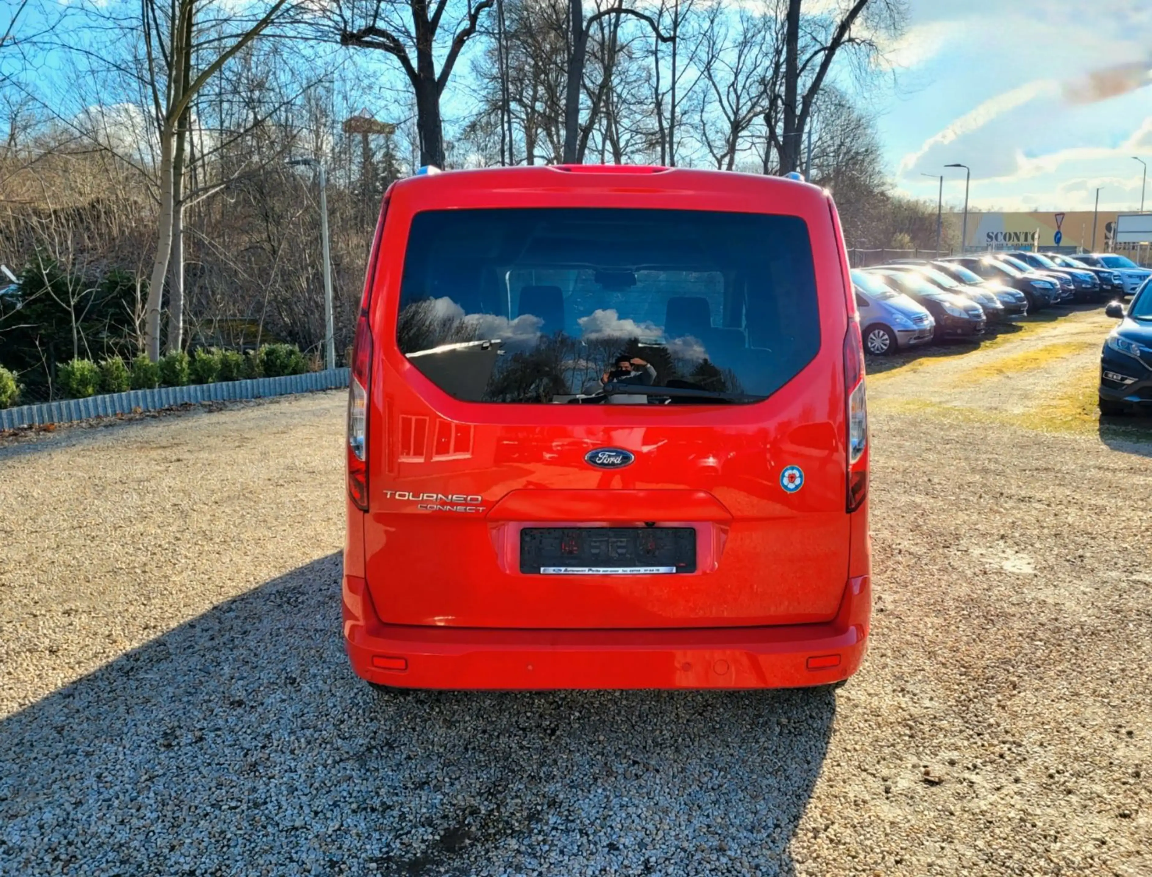 Ford Tourneo Connect Titanium*Pano*R-CAM*LMF*PDC*TÜV* — photo 5