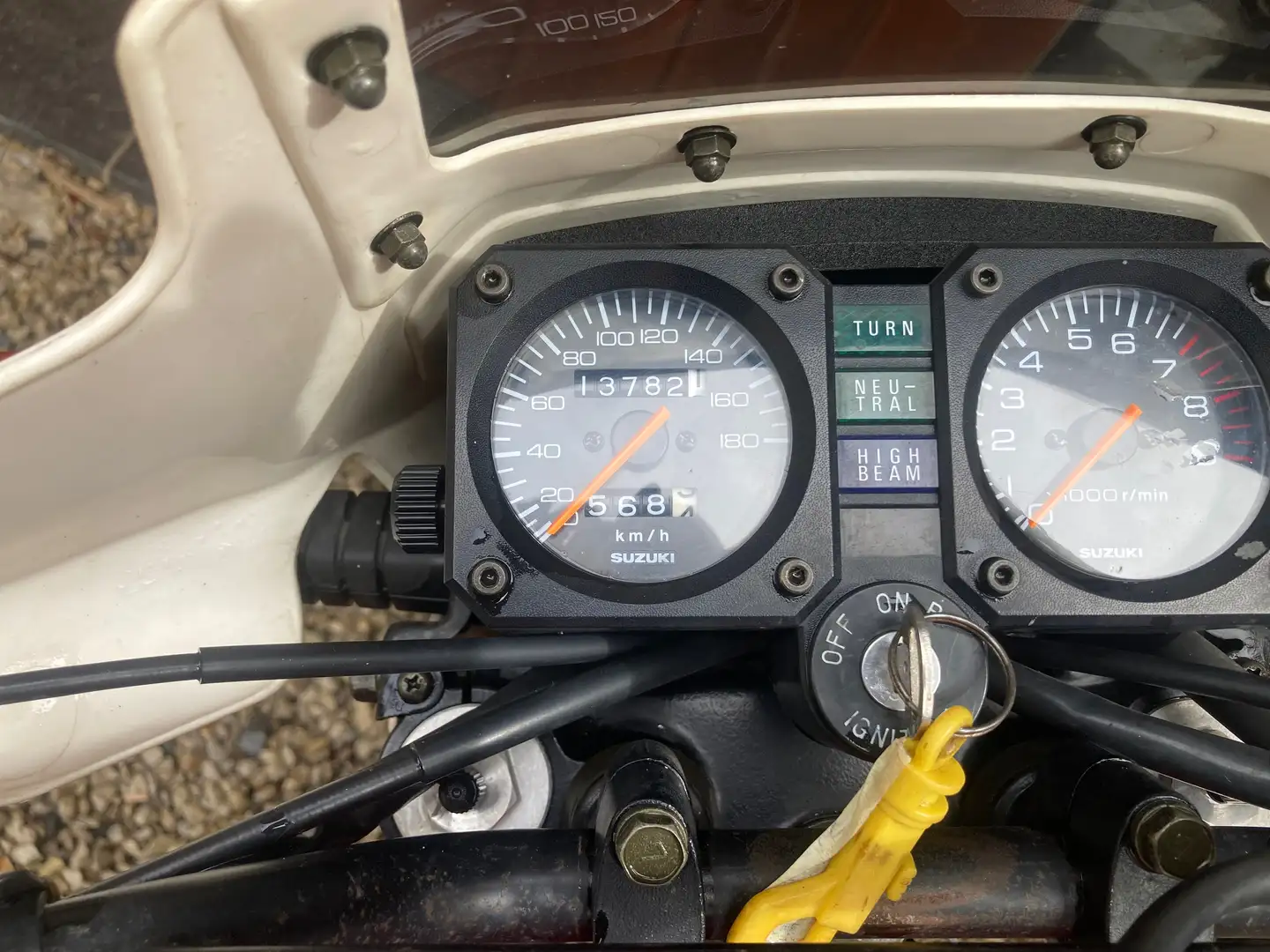 Suzuki DR 650 Dakar Blanco - 2