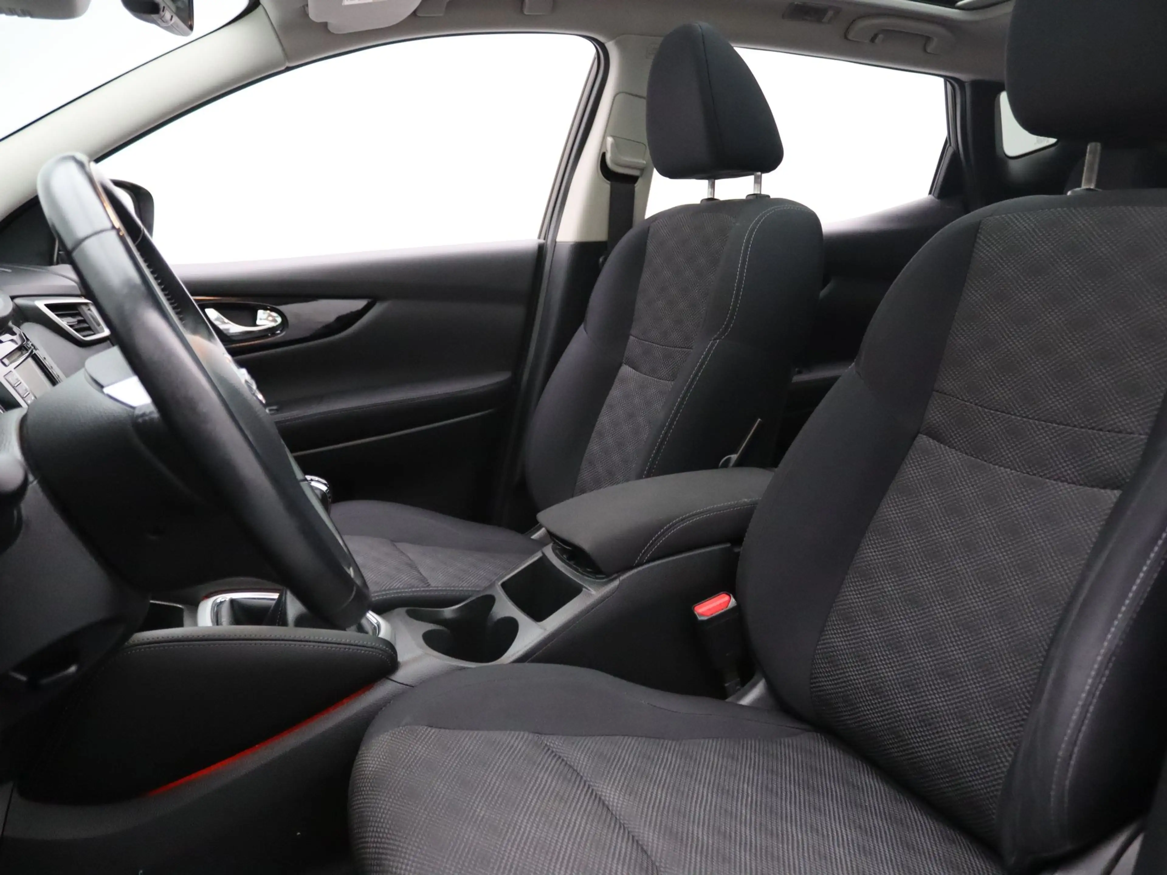 Nissan Qashqai 115pk N-Connecta Climate | Panoramadak — photo 5