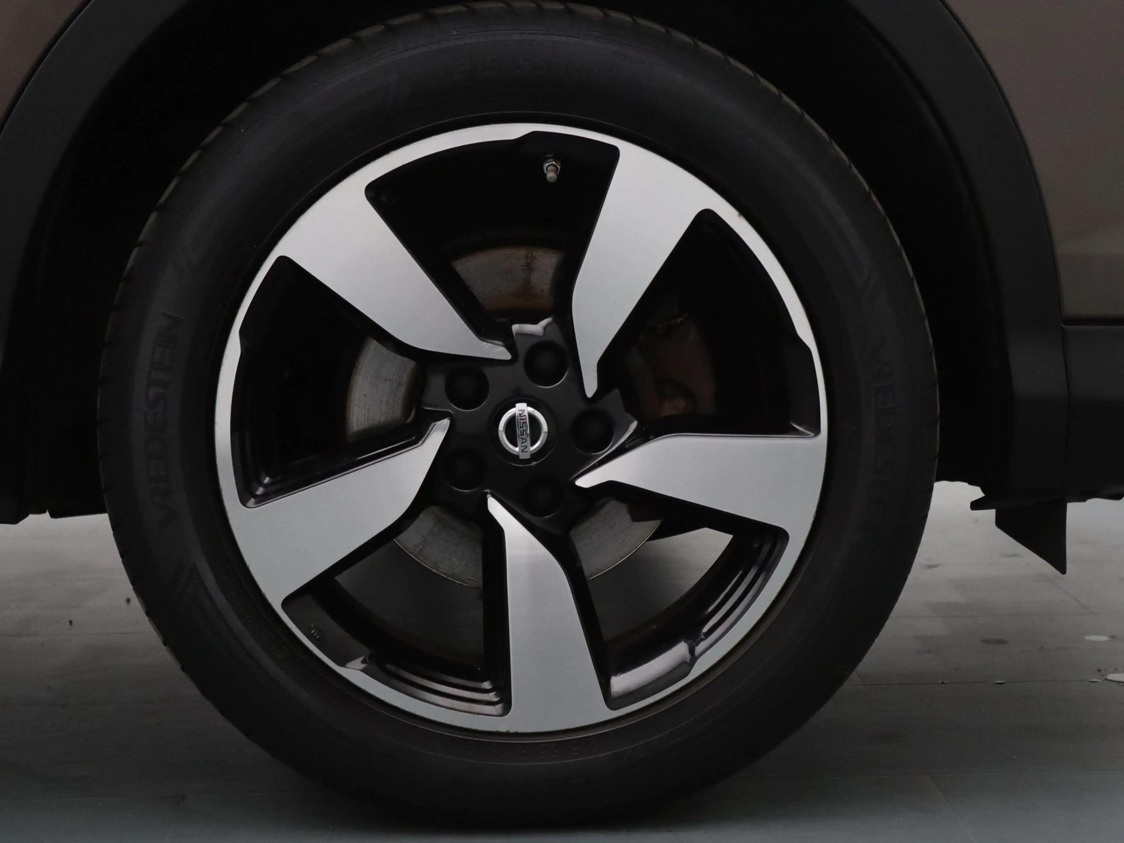 Nissan Qashqai 115pk N-Connecta Climate | Panoramadak — photo 33