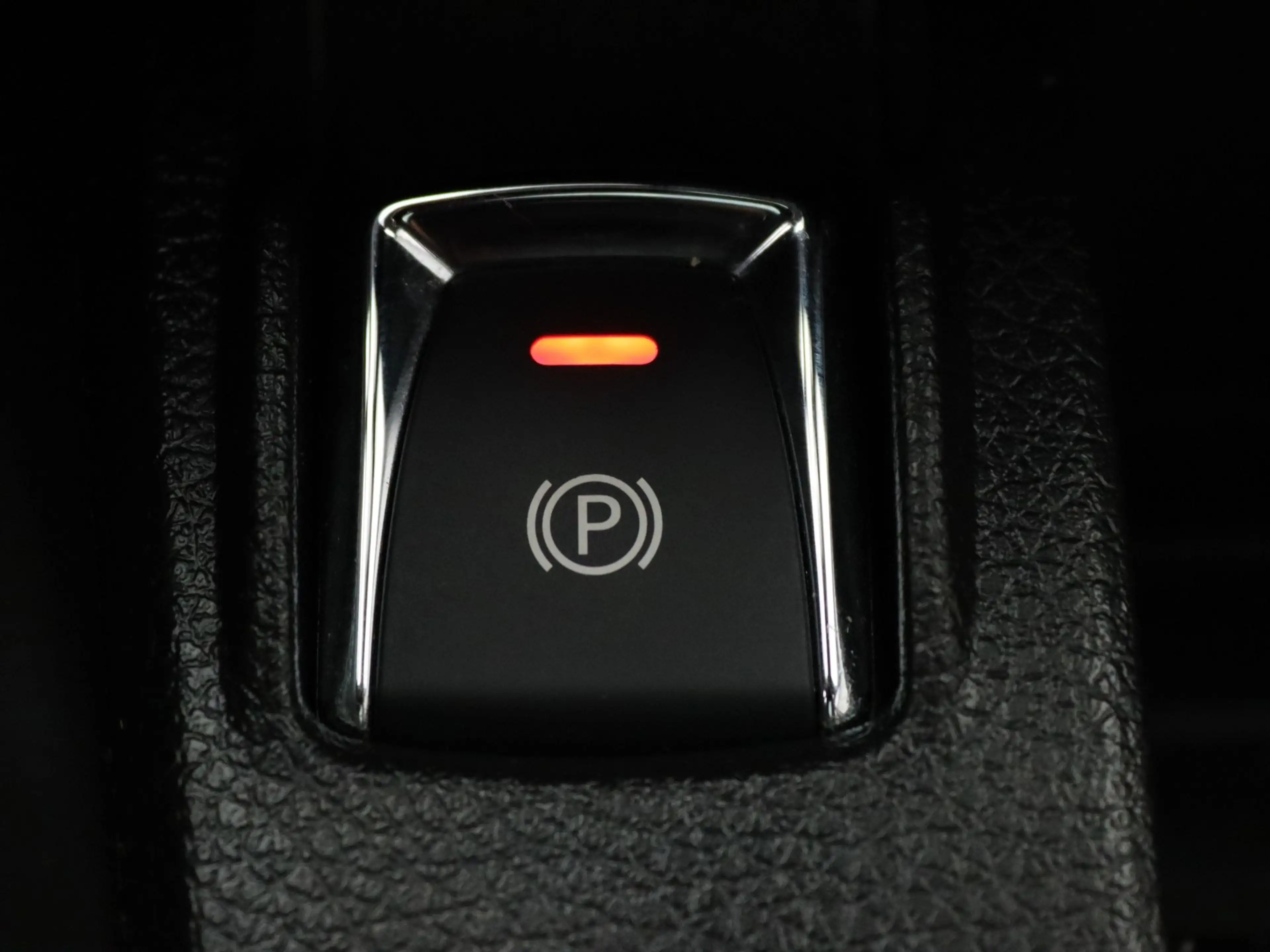 Nissan Qashqai 115pk N-Connecta Climate | Panoramadak — photo 17