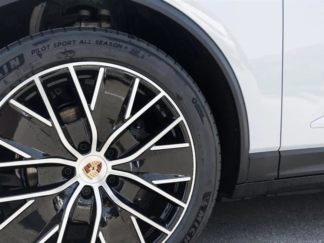 Porsche Macan снимка Porsche Macan