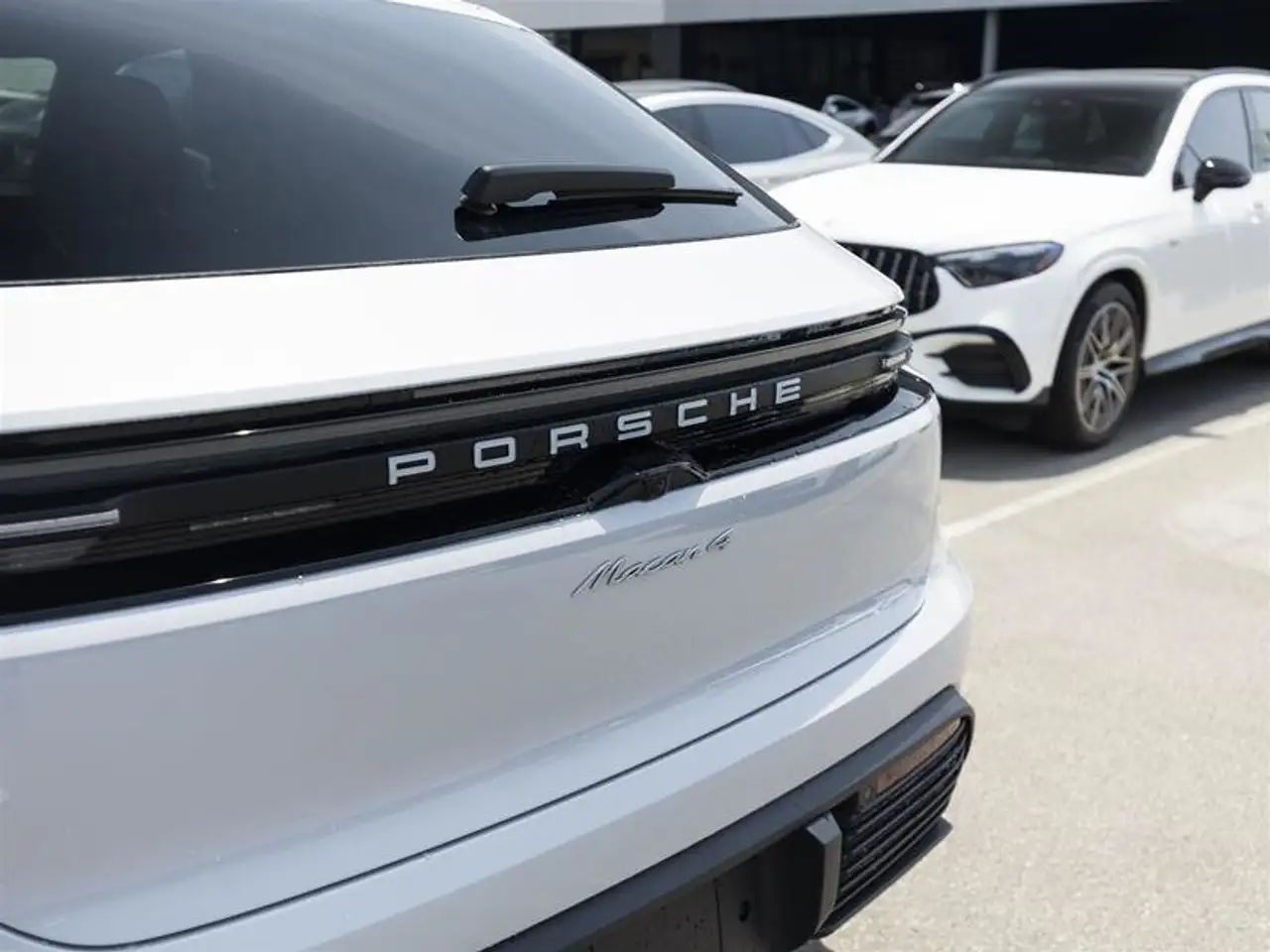 Porsche Macan снимка Porsche Macan