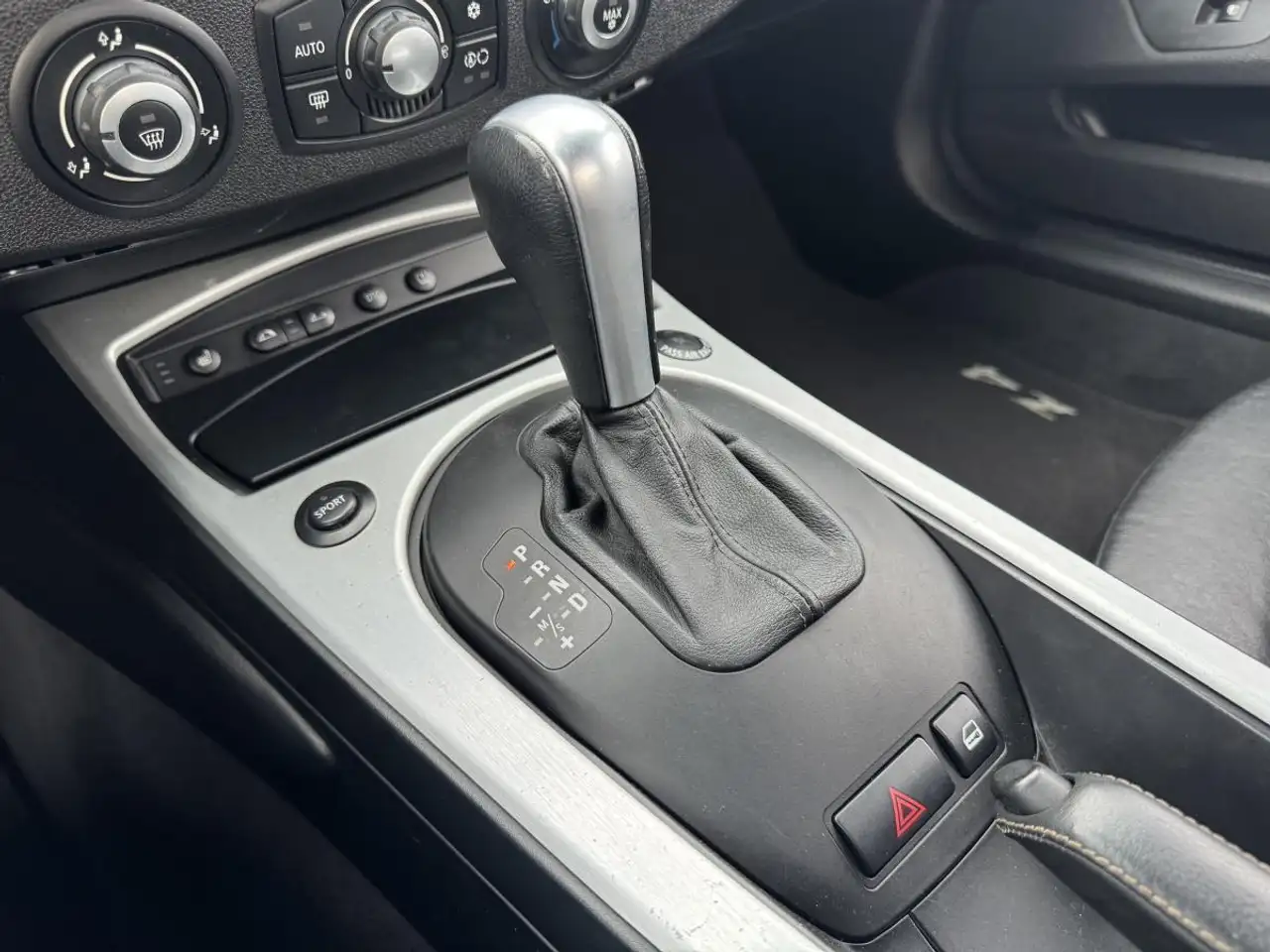 BMW Z4 снимка BMW Z4