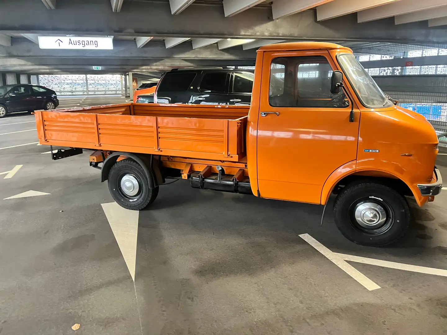 Bedford Blitz LKW offener Kasten Orange - 1